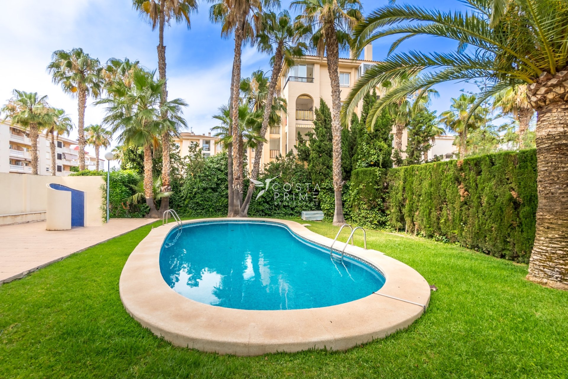 Resale - Apartment / Flat - Albir