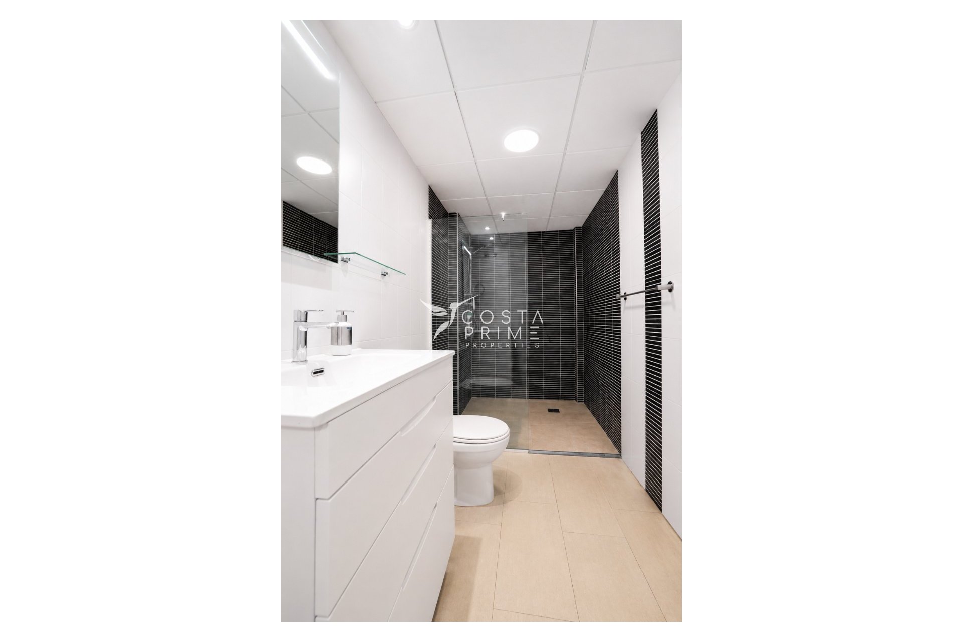 Resale - Apartment / Flat - Albir