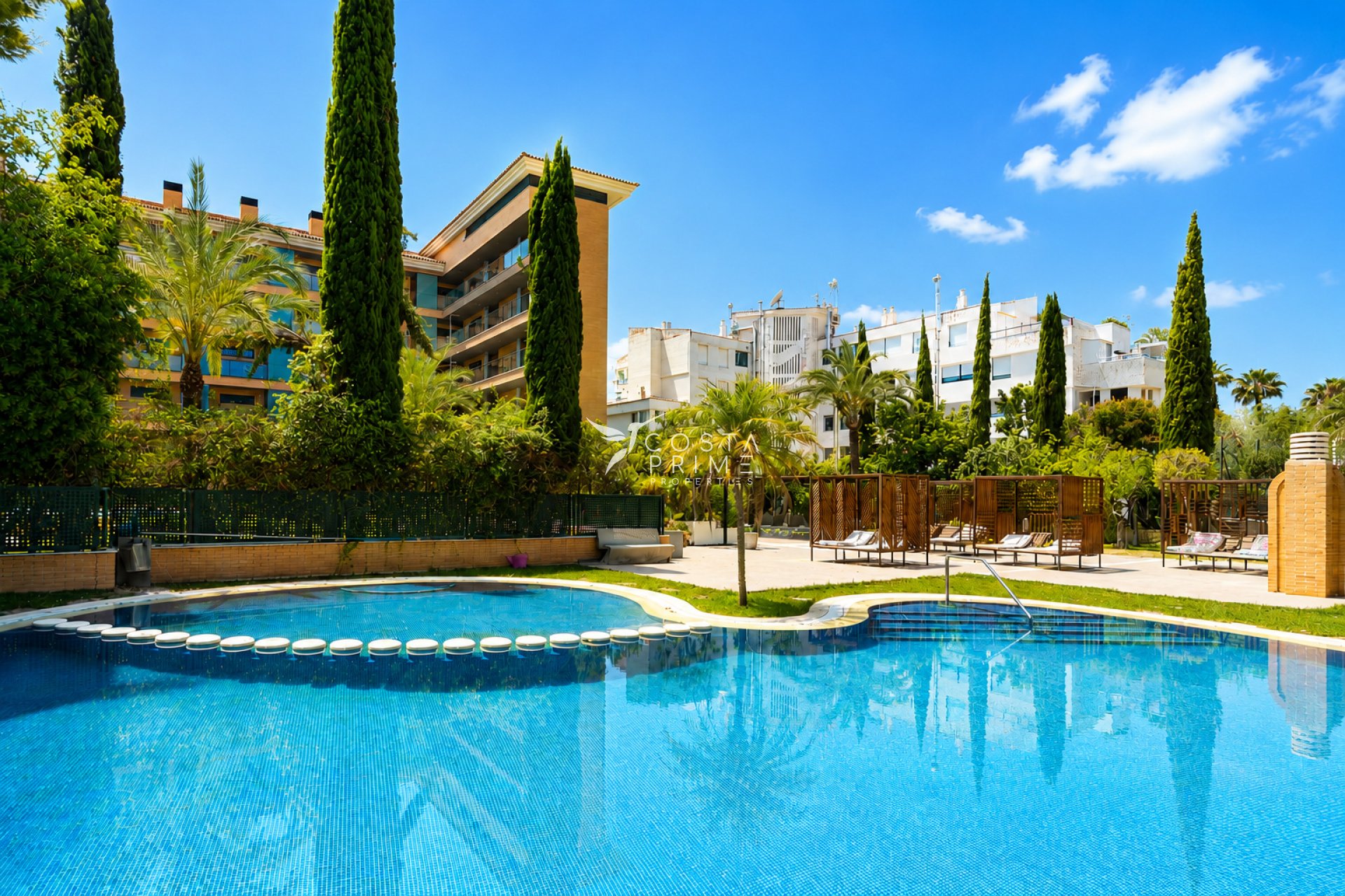 Resale - Apartment / Flat - Albir