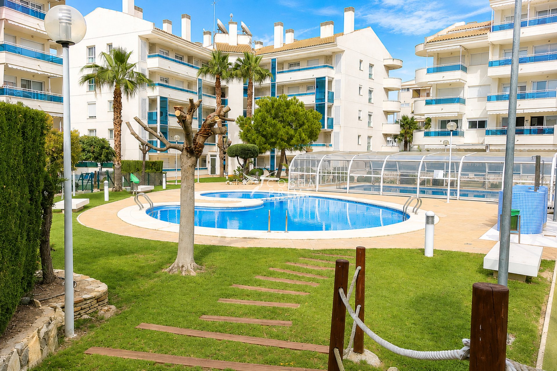 Resale - Apartment / Flat - Albir