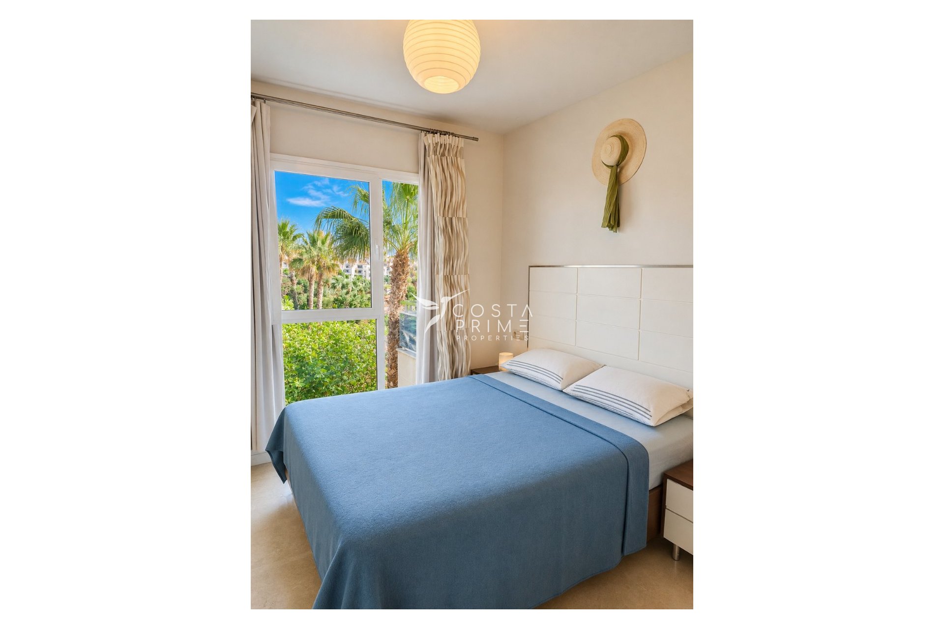 Resale - Apartment / Flat - Albir