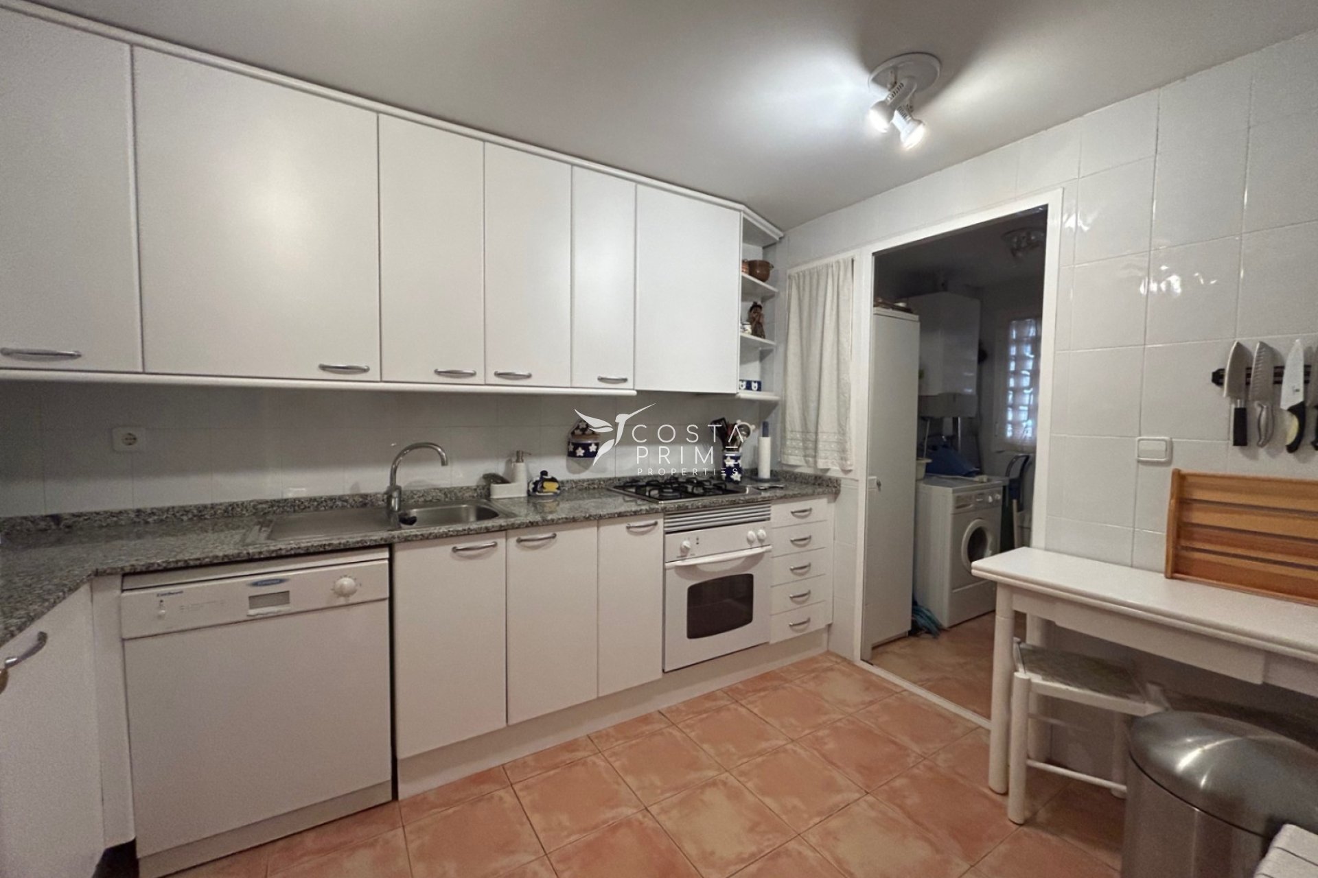 Resale - Apartment / Flat - Albir