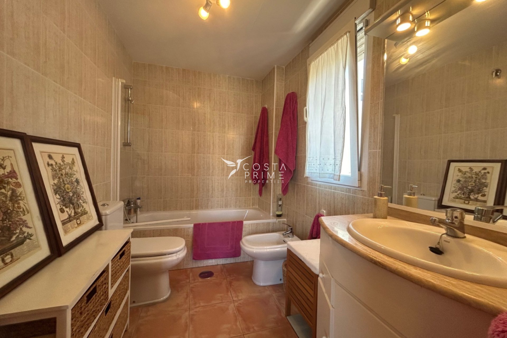 Resale - Apartment / Flat - Albir