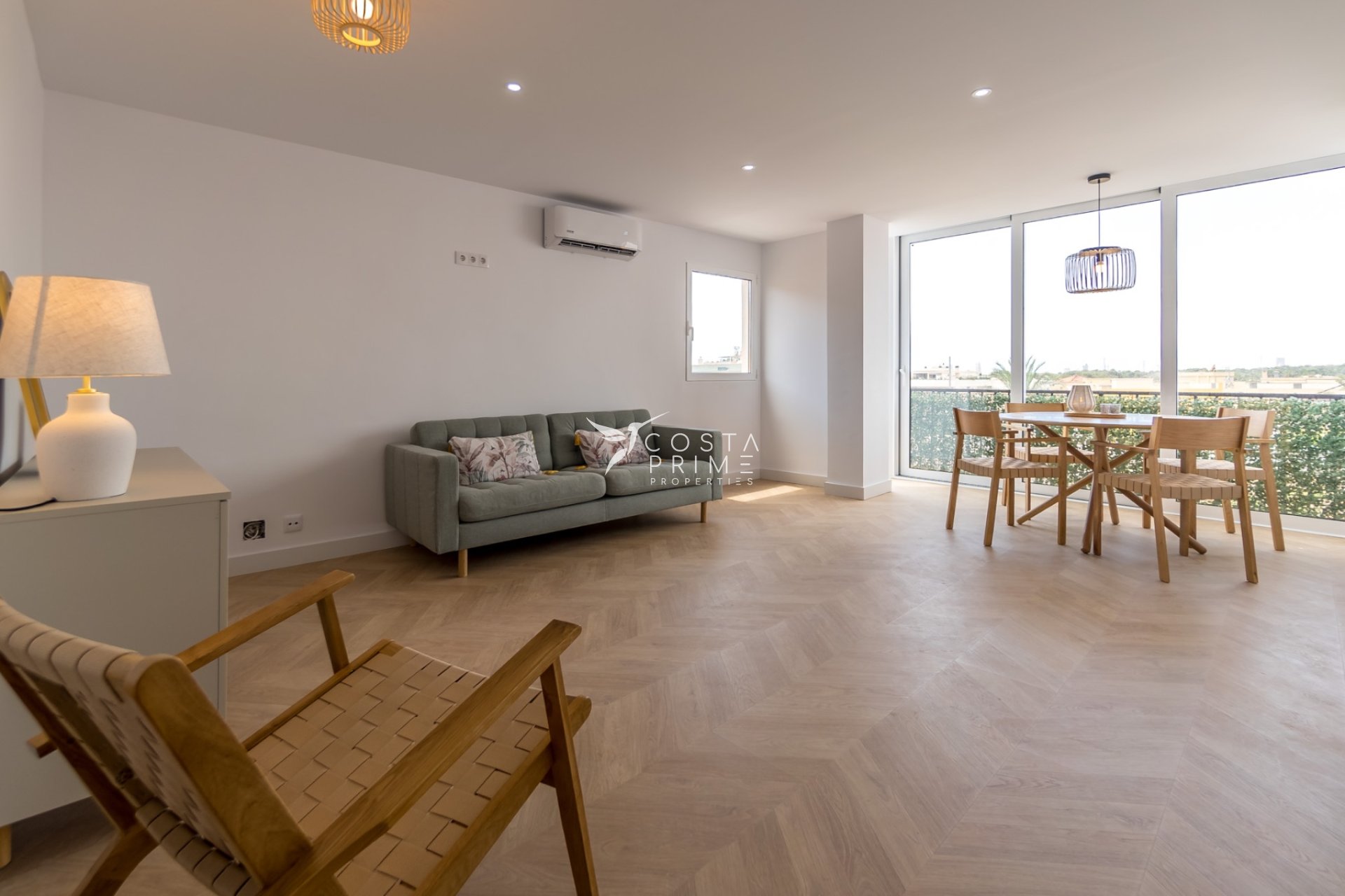 Resale - Apartment / Flat - Alfas del Pí