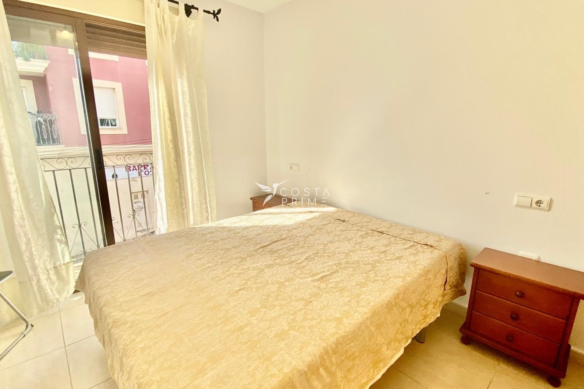 Resale - Apartment / Flat - Alfas del Pí