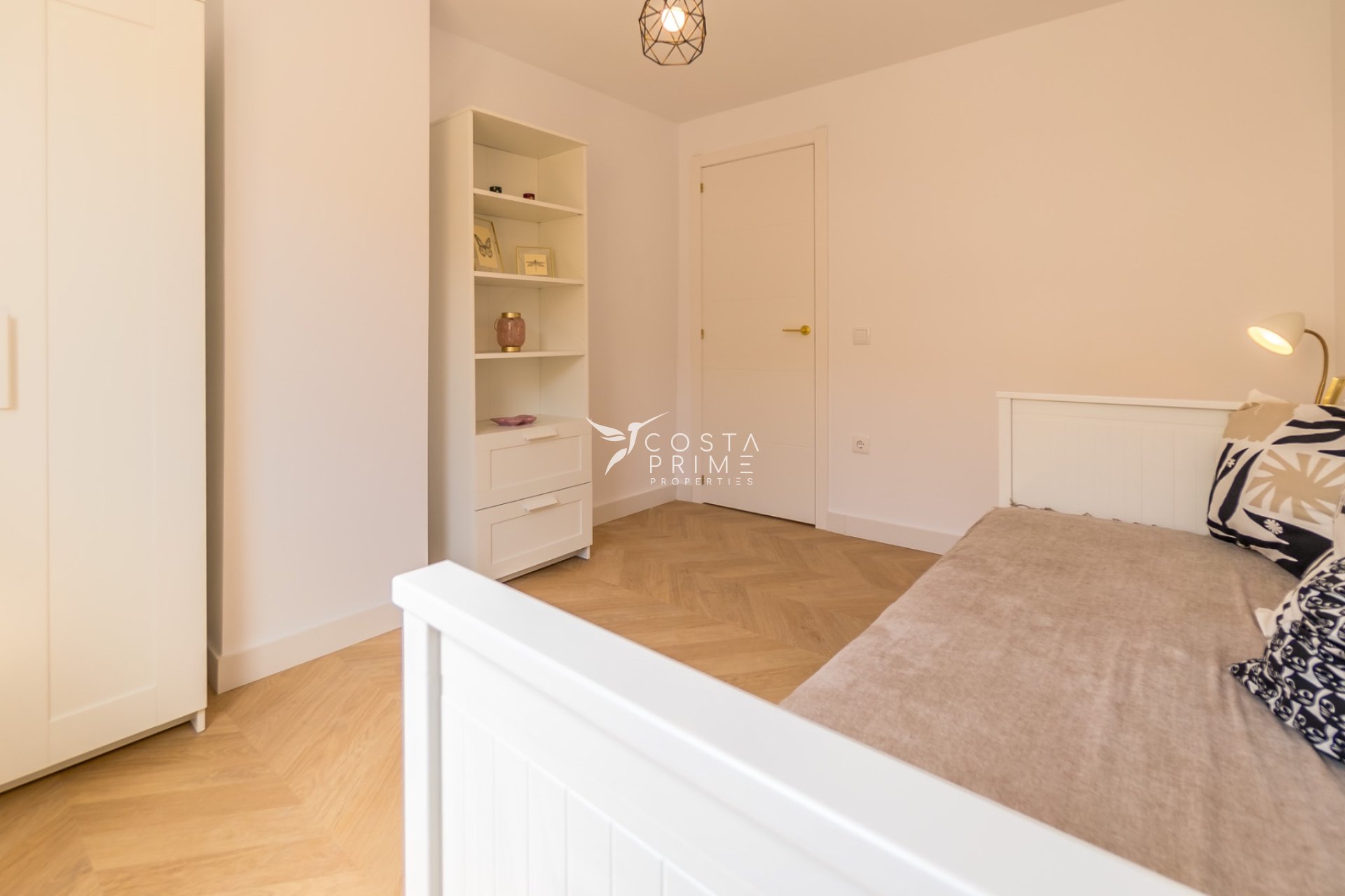 Resale - Apartment / Flat - Alfas del Pí