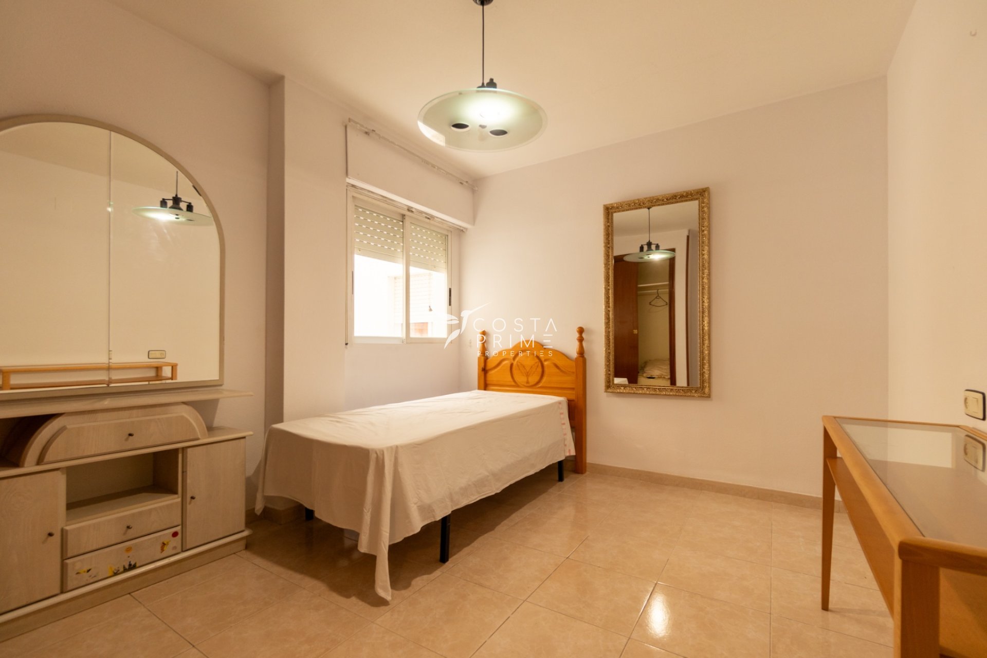 Resale - Apartment / Flat - Alfas del Pí