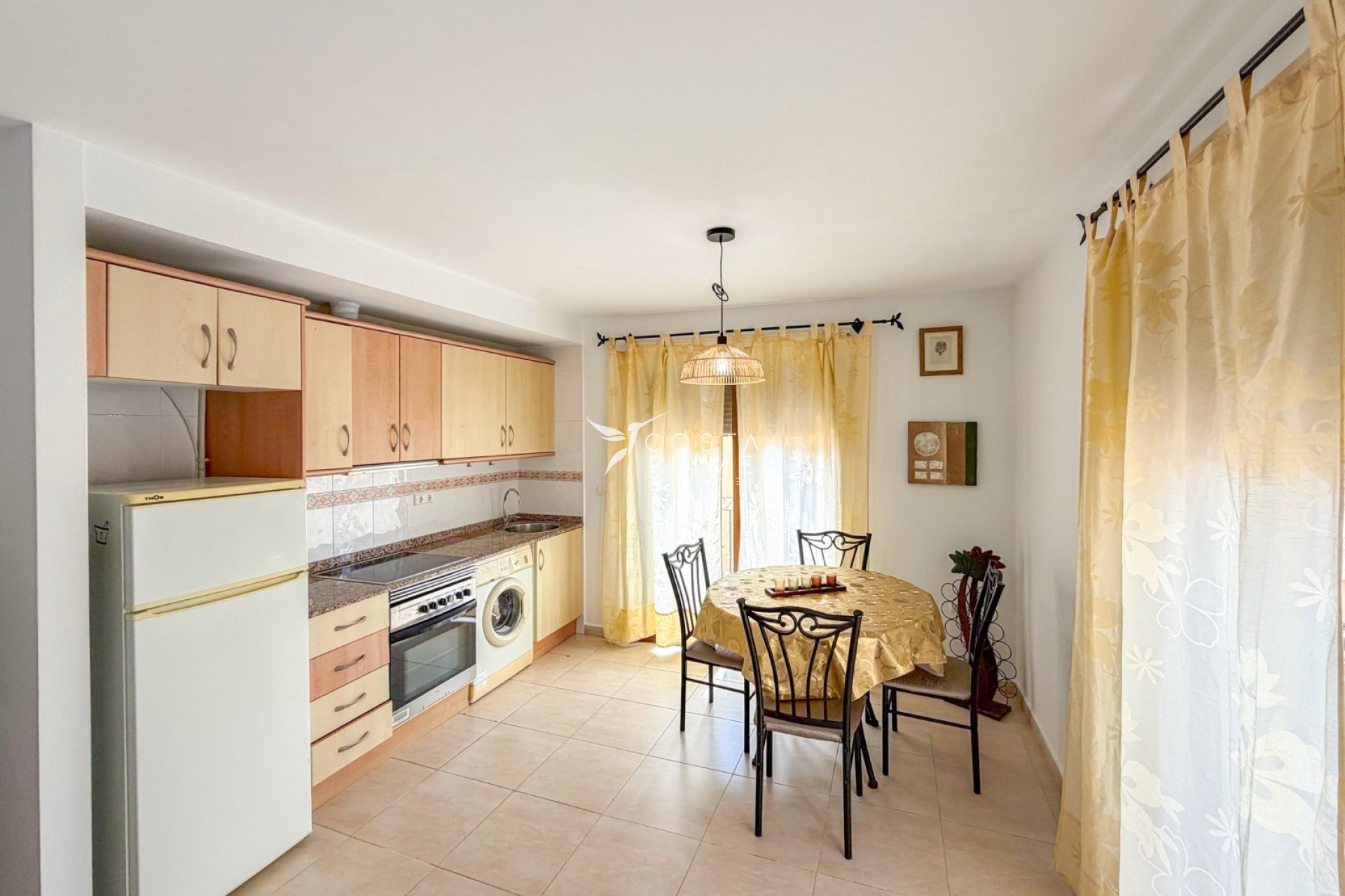 Resale - Apartment / Flat - Alfas del Pí