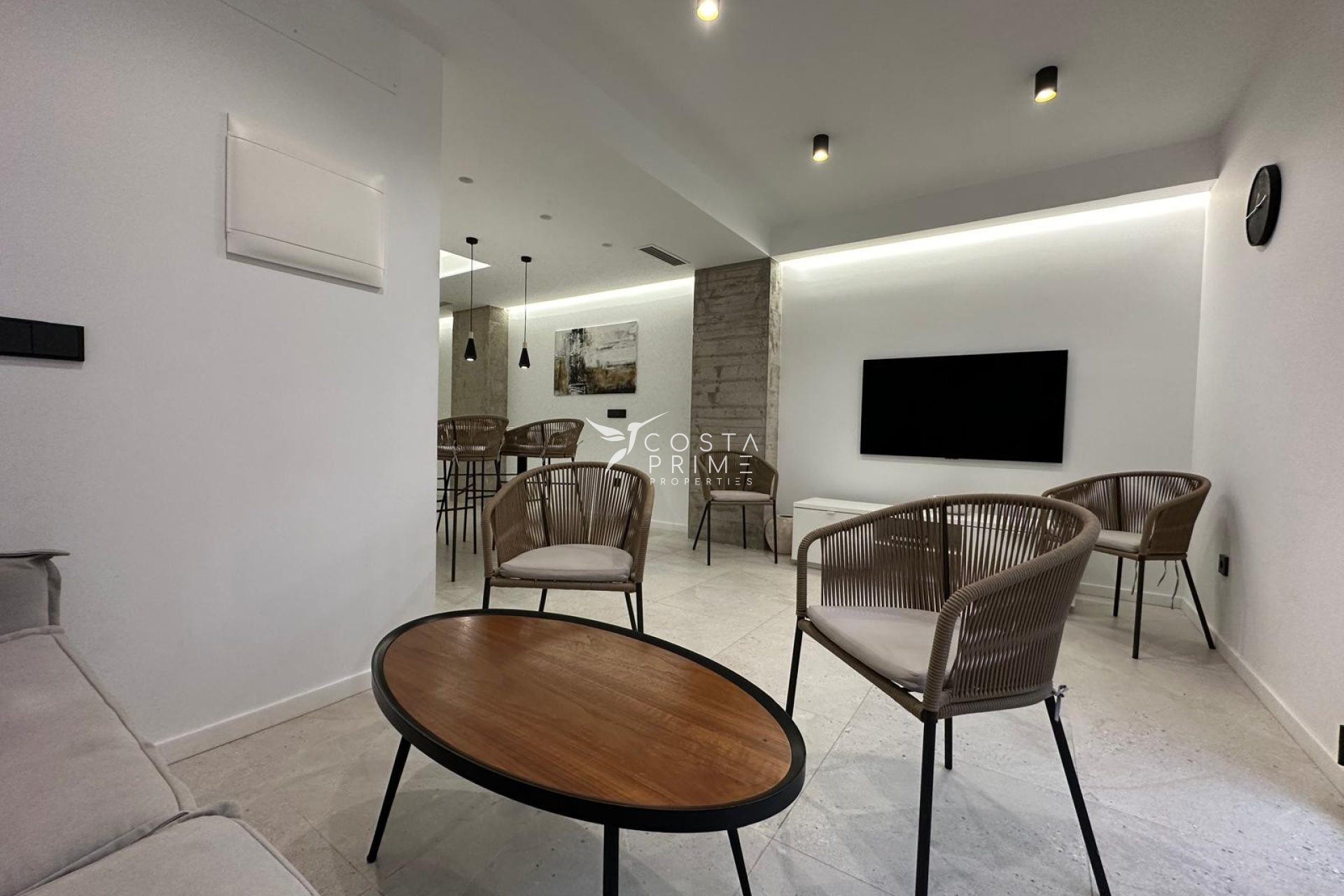 Resale - Apartment / Flat - Alicante