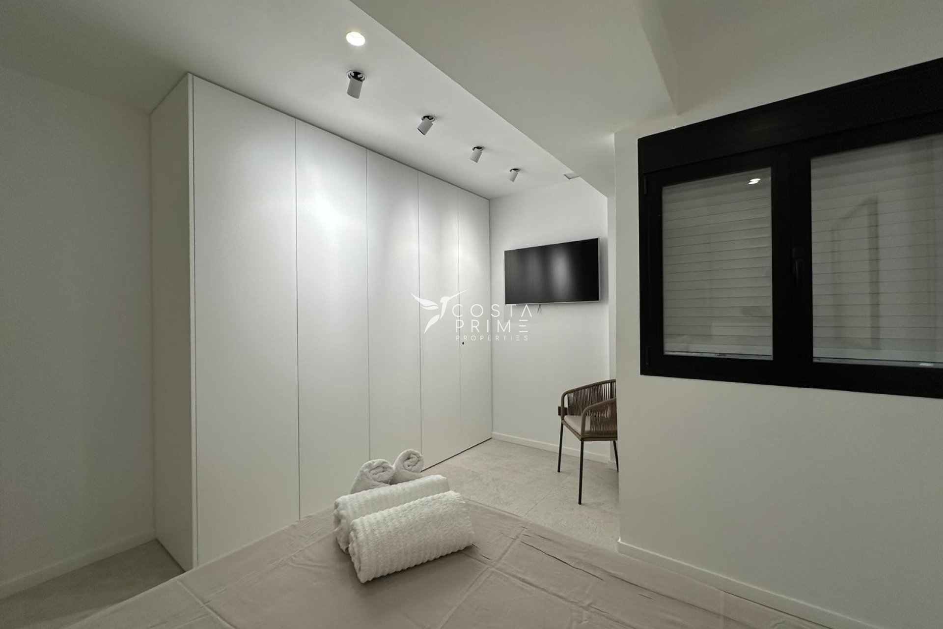 Resale - Apartment / Flat - Alicante