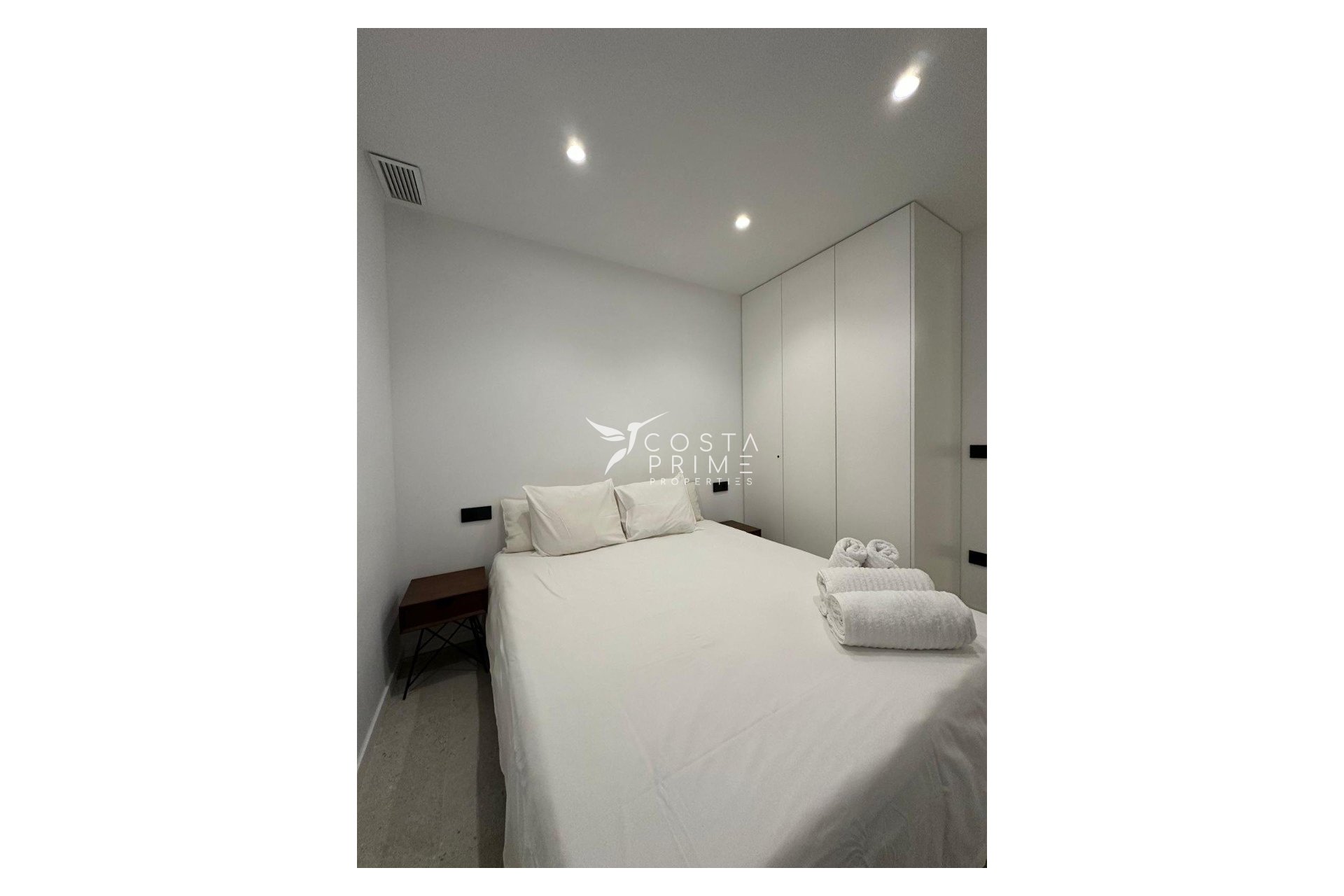 Resale - Apartment / Flat - Alicante