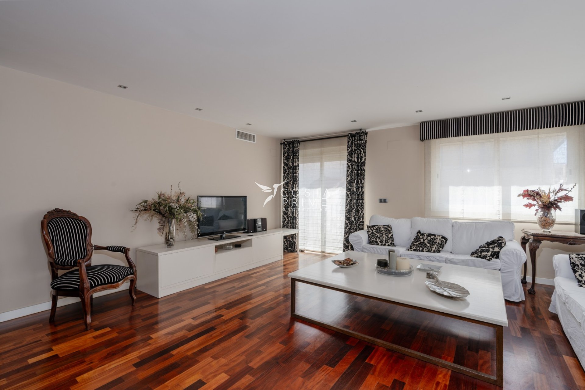 Resale - Apartment / Flat - Alicante