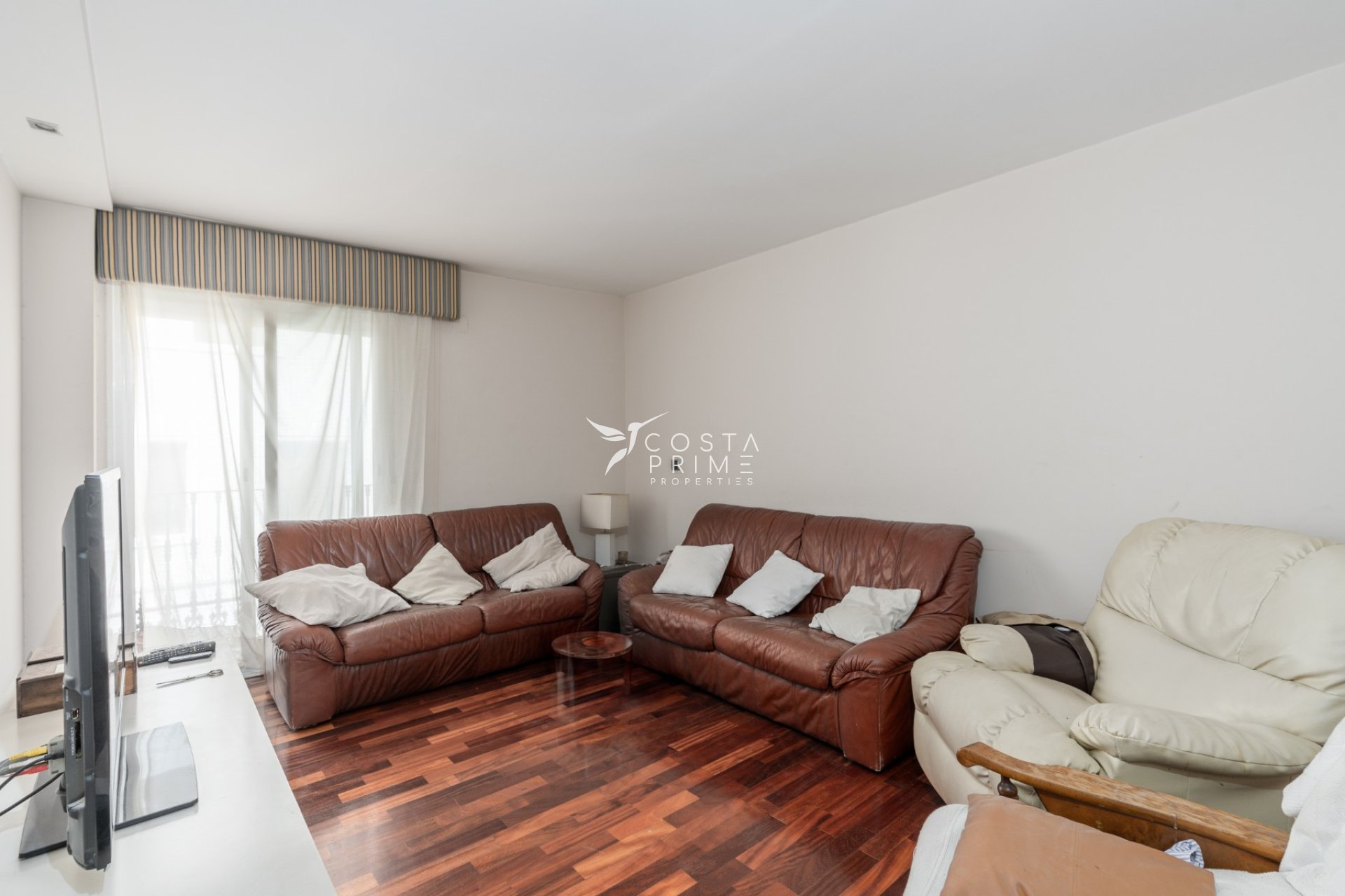 Resale - Apartment / Flat - Alicante