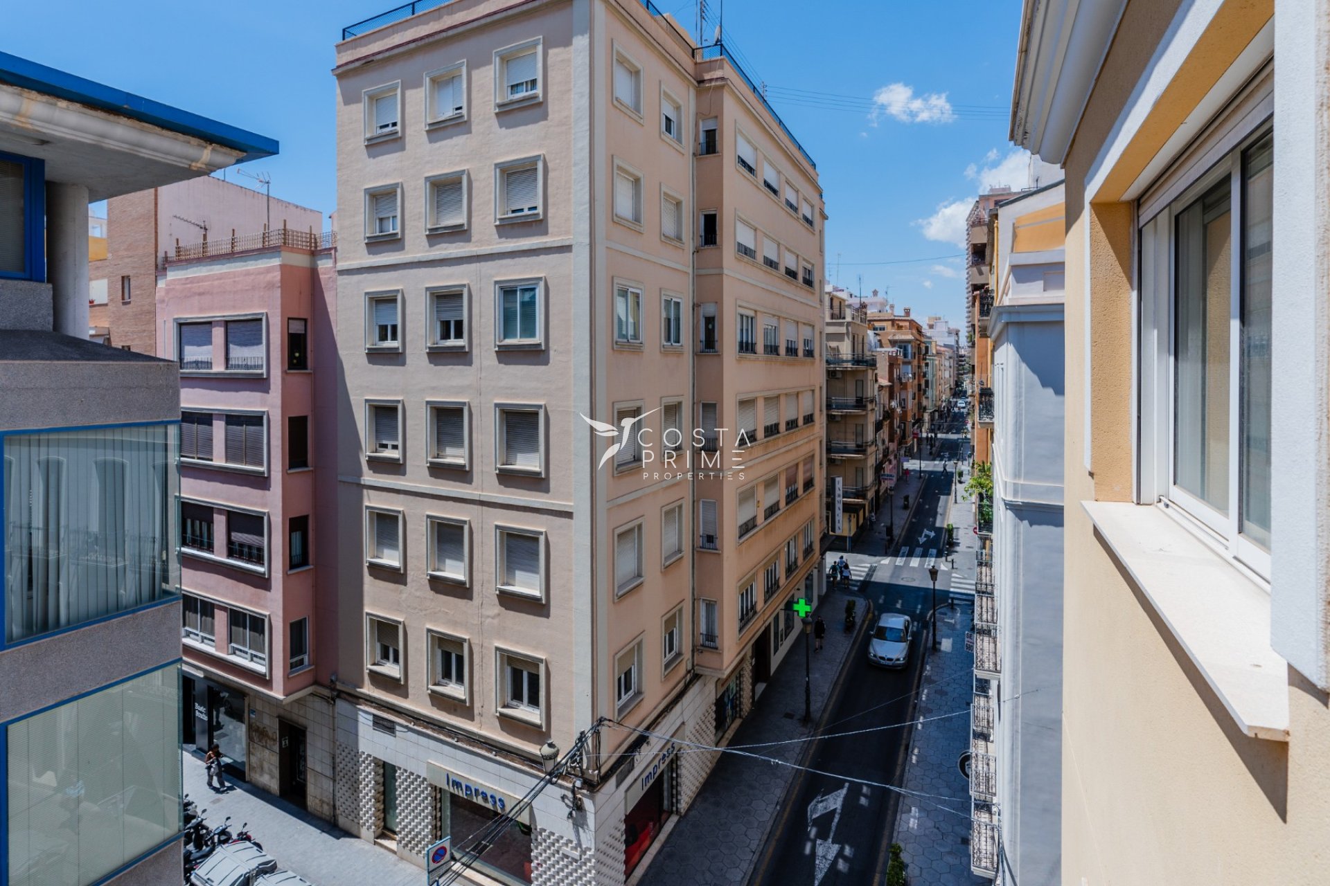 Resale - Apartment / Flat - Alicante