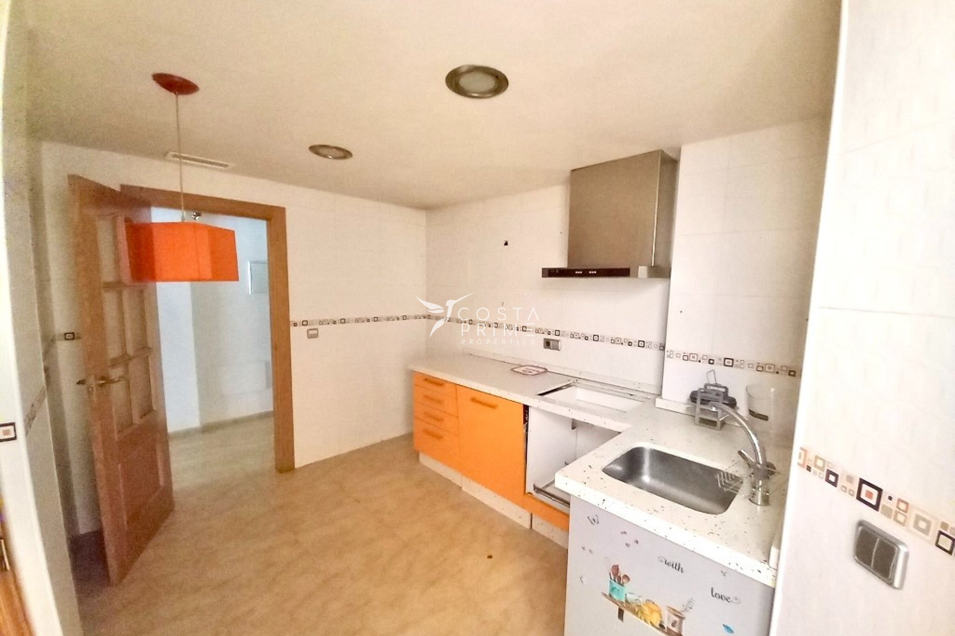 Resale - Apartment / Flat - Almoradí