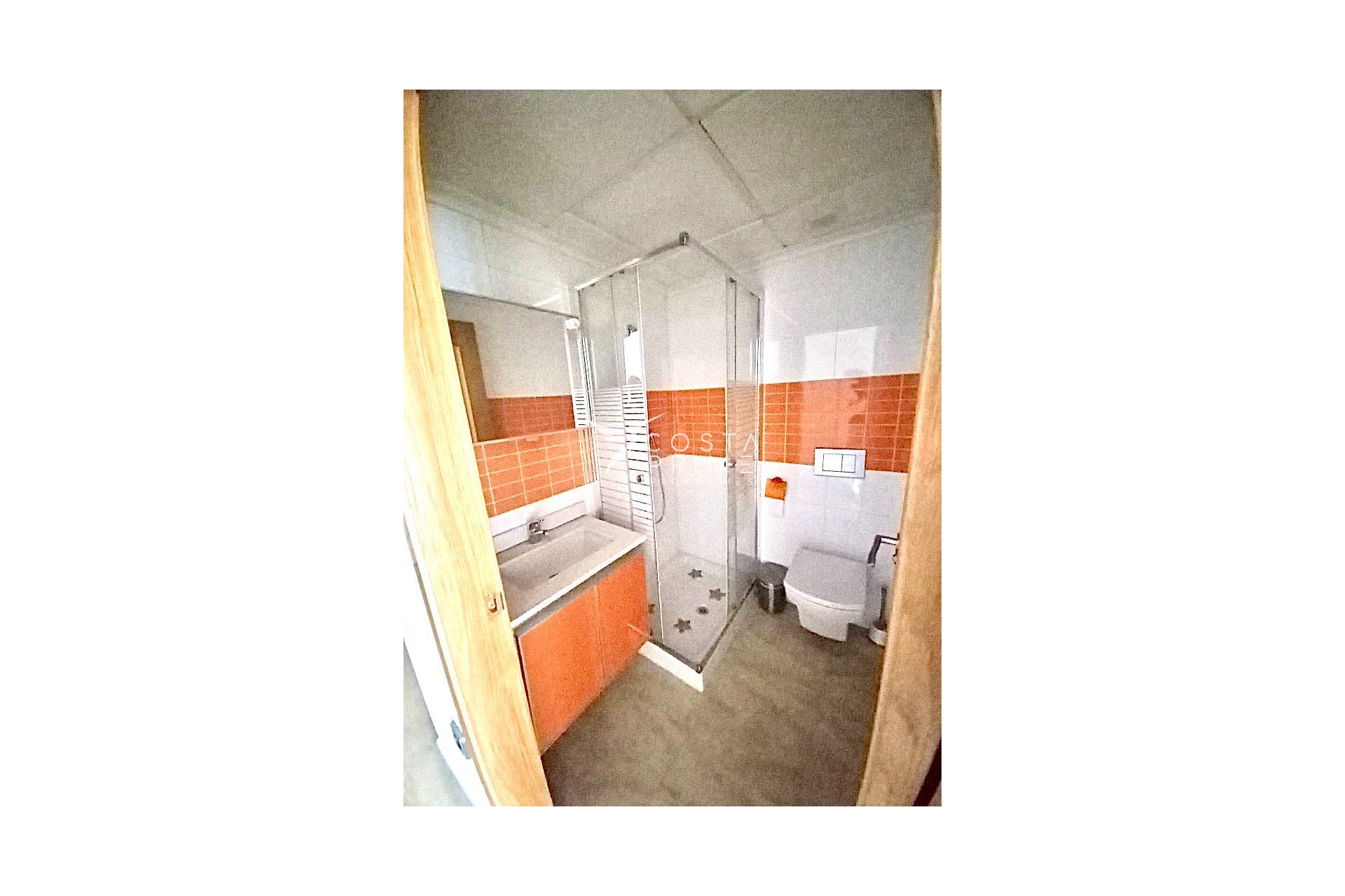 Resale - Apartment / Flat - Almoradí