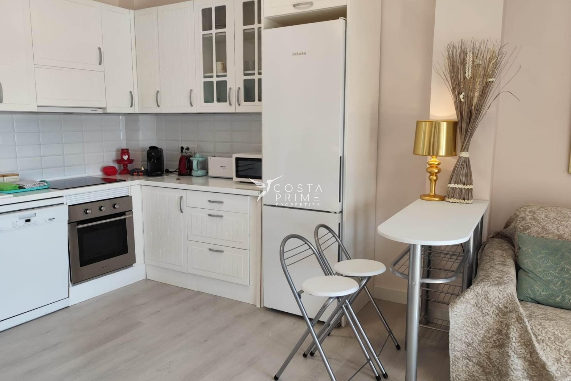 Resale - Apartment / Flat - Altea