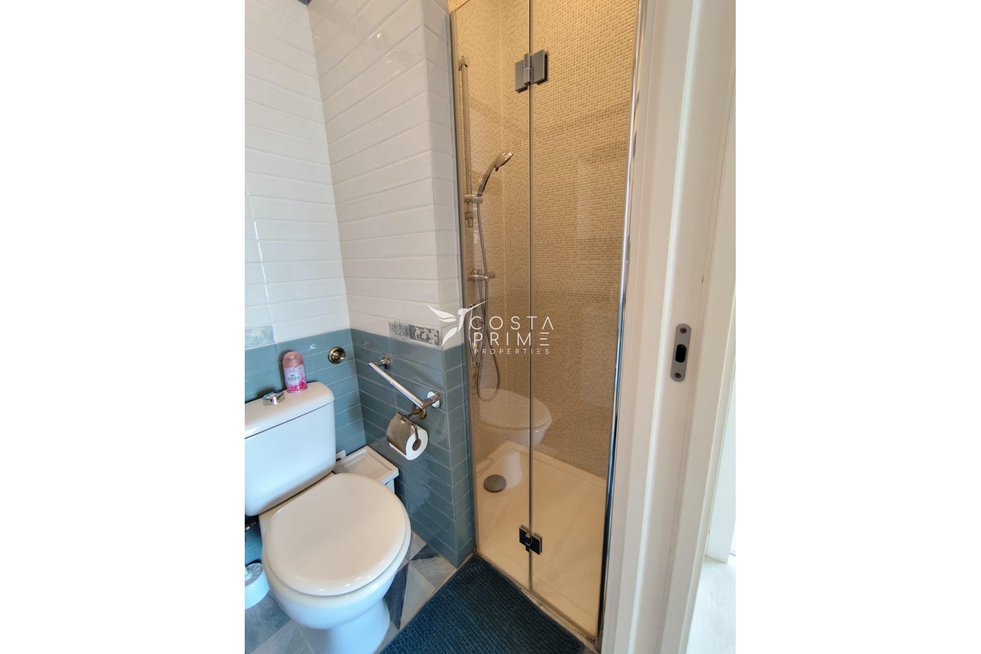 Resale - Apartment / Flat - Altea