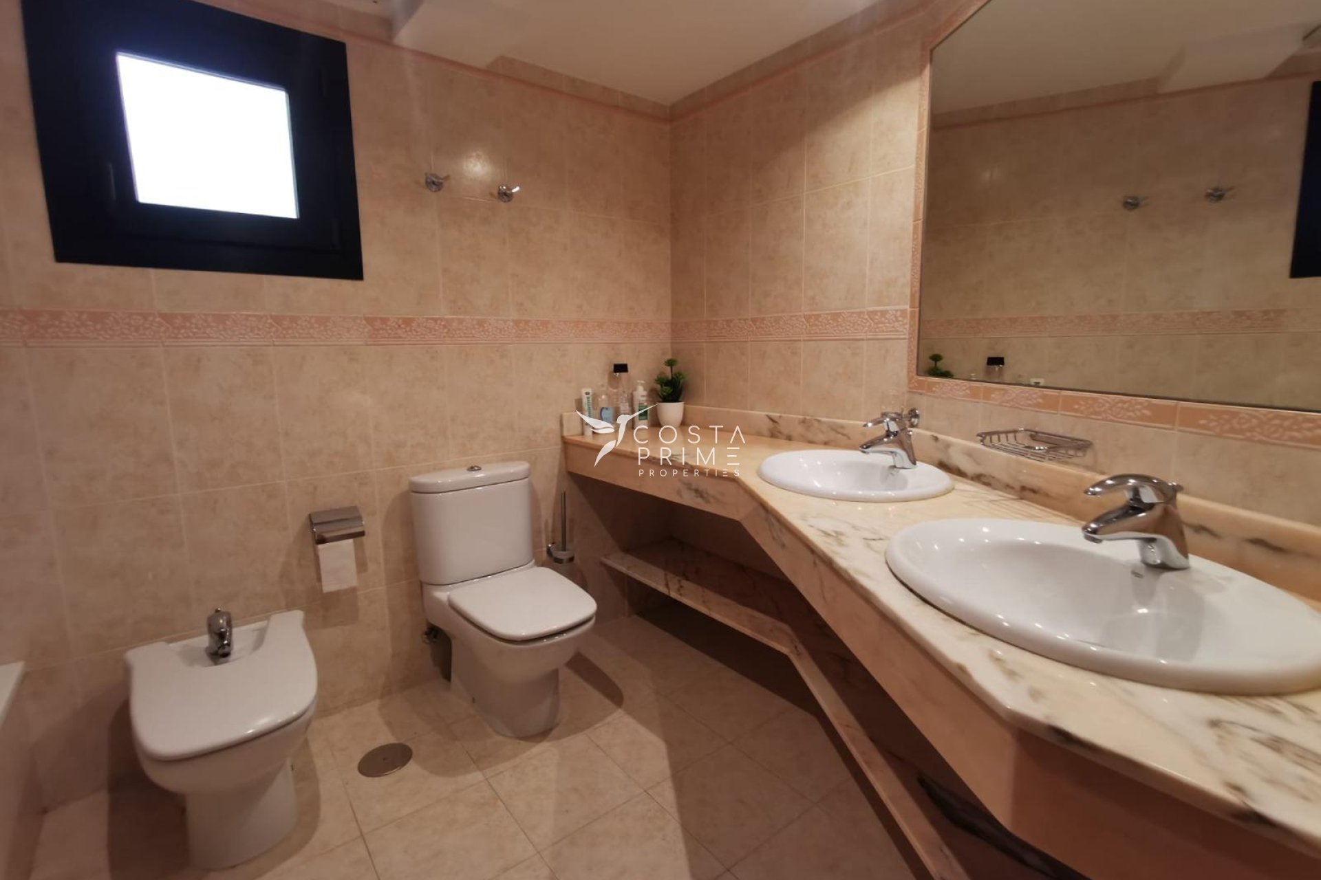 Resale - Apartment / Flat - Altea