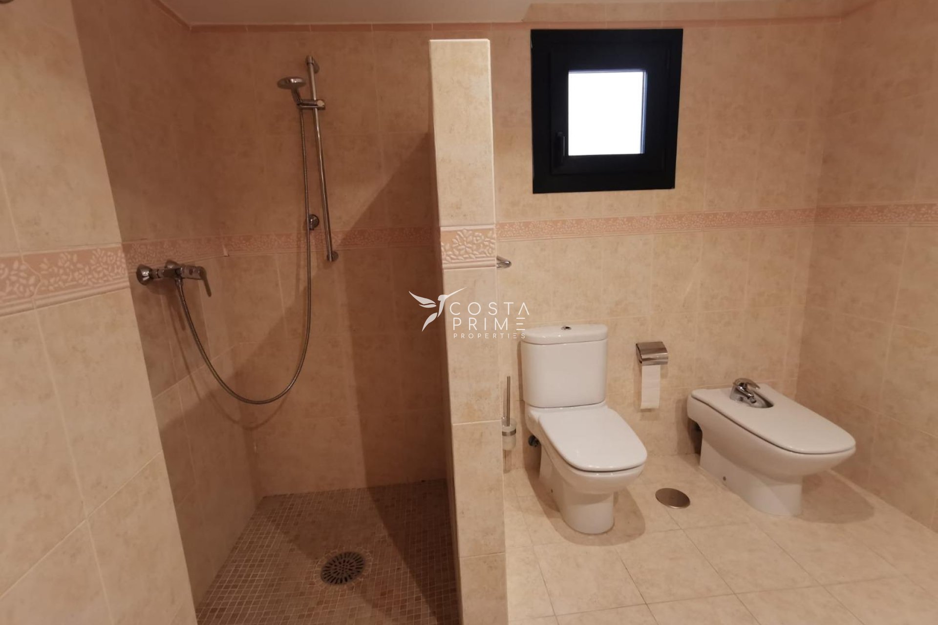 Resale - Apartment / Flat - Altea