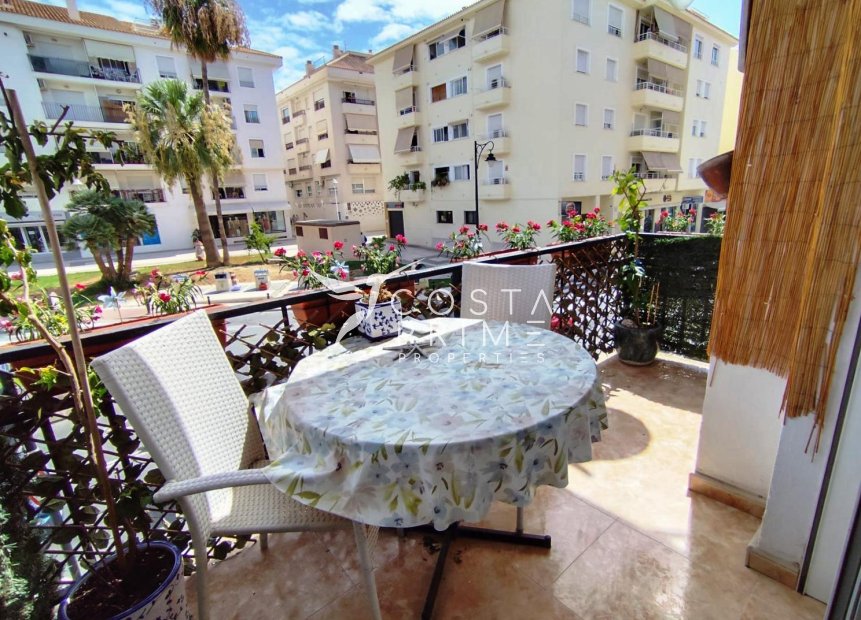 Resale - Apartment / Flat - Altea