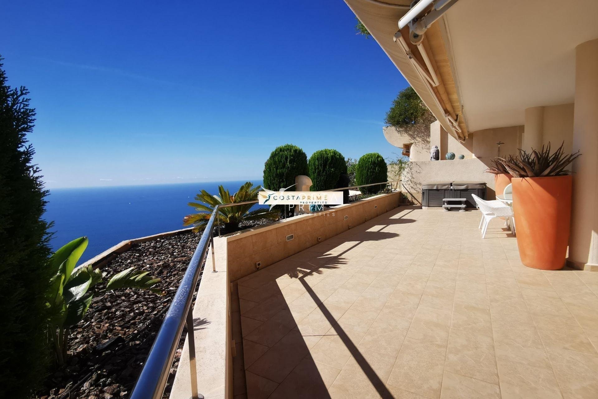 Resale - Apartment / Flat - Altea