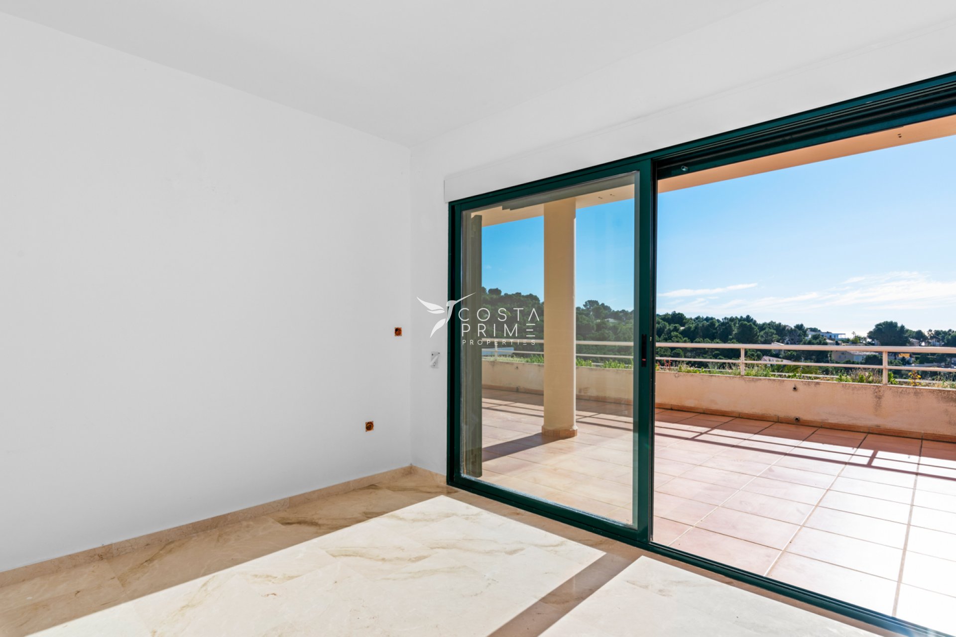 Resale - Apartment / Flat - Altea