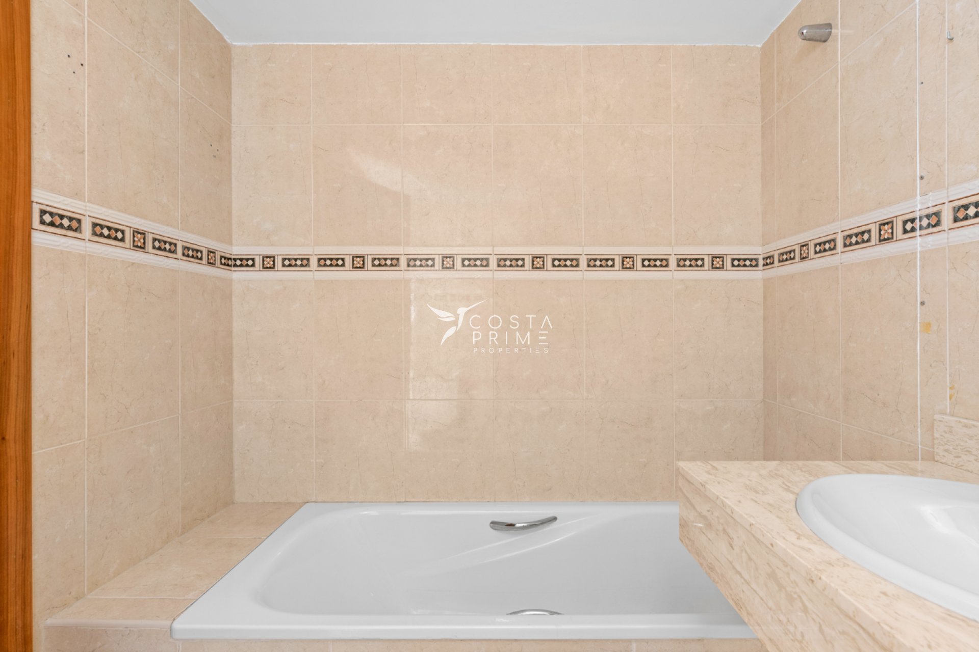 Resale - Apartment / Flat - Altea