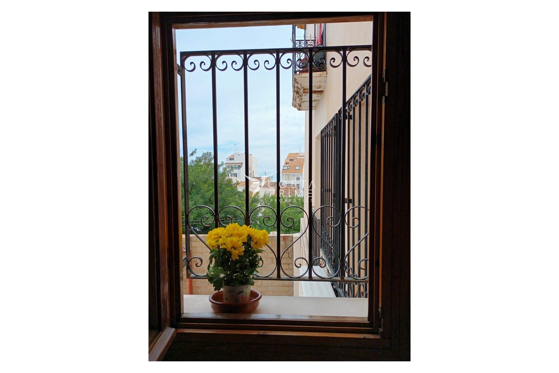 Resale - Apartment / Flat - Altea
