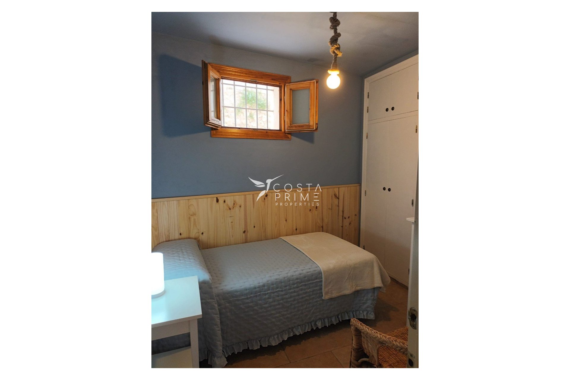 Resale - Apartment / Flat - Altea