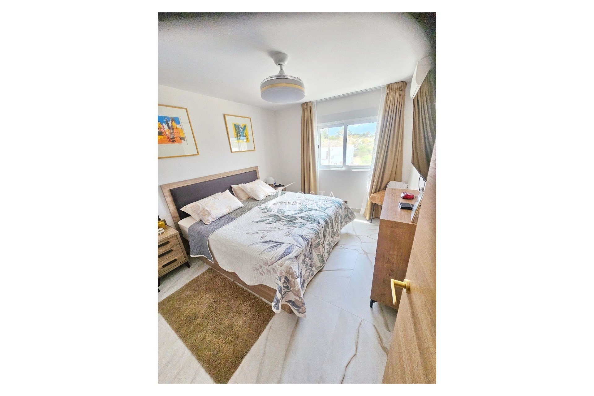 Resale - Apartment / Flat - Altea