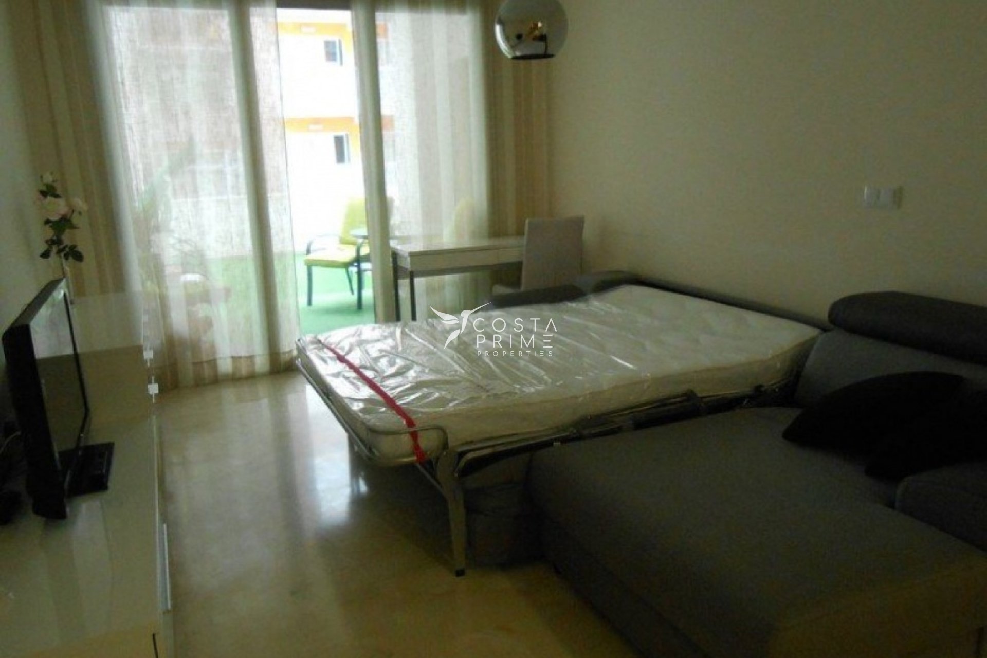 Resale - Apartment / Flat - Benidorm