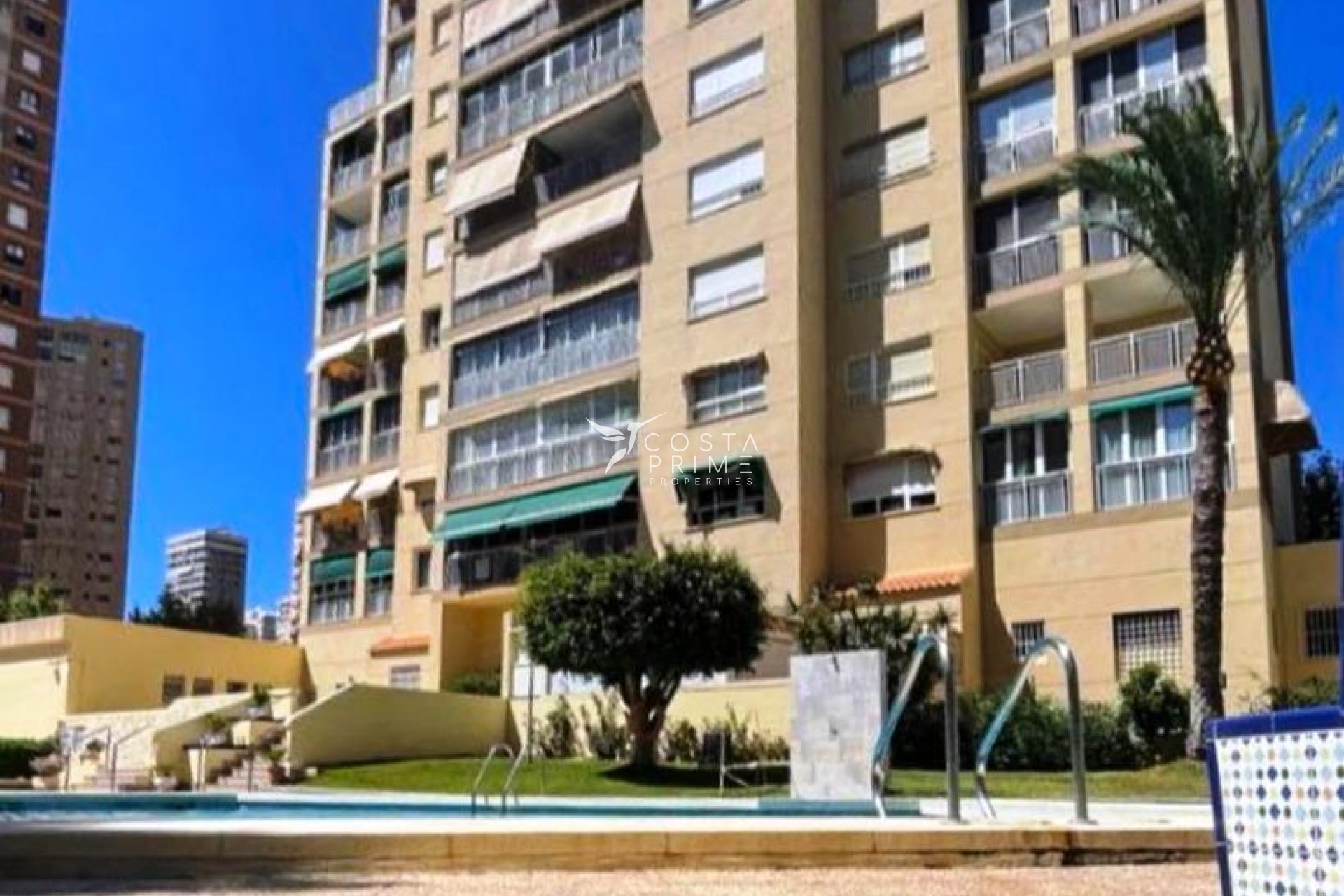 Resale - Apartment / Flat - Benidorm