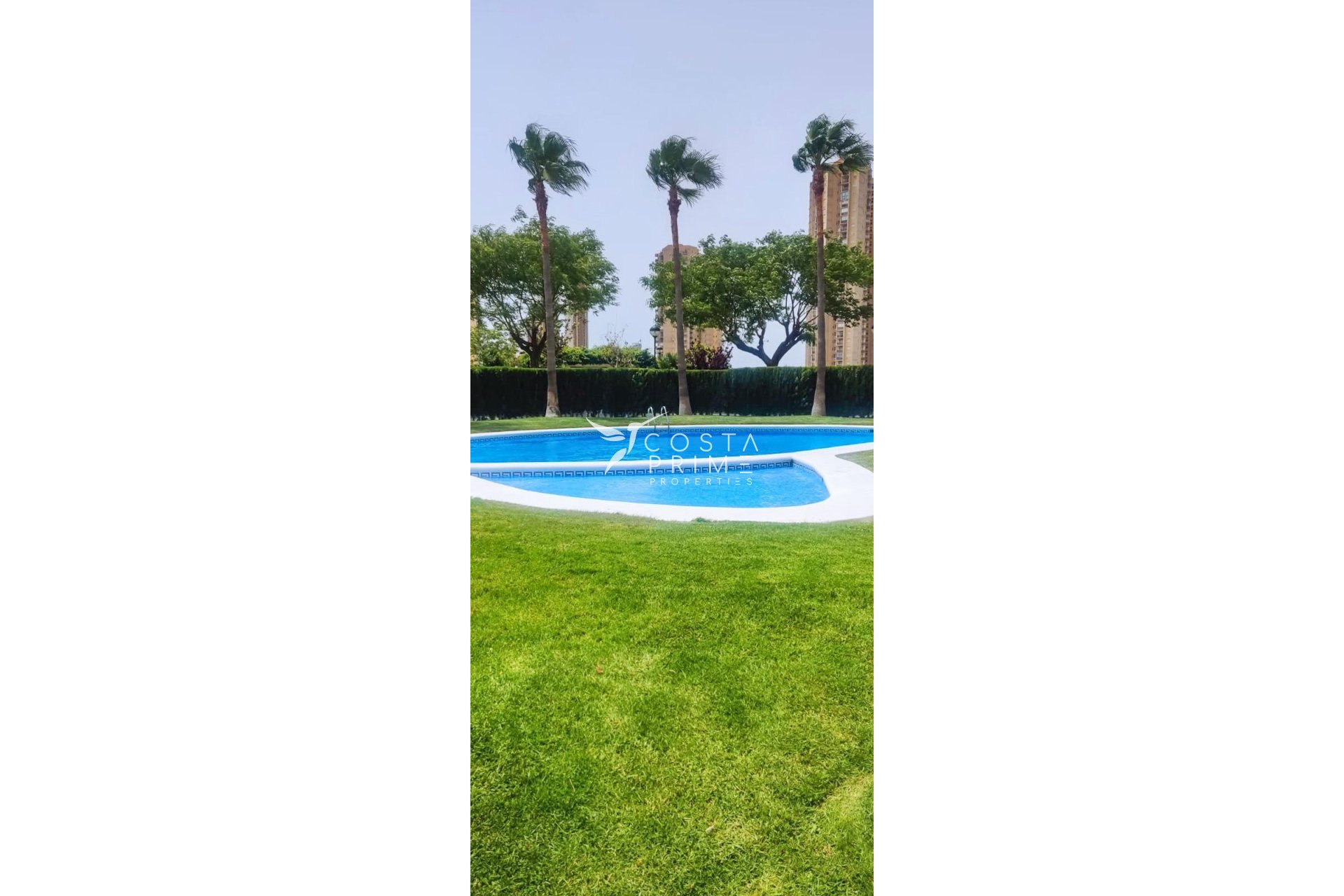 Resale - Apartment / Flat - Benidorm