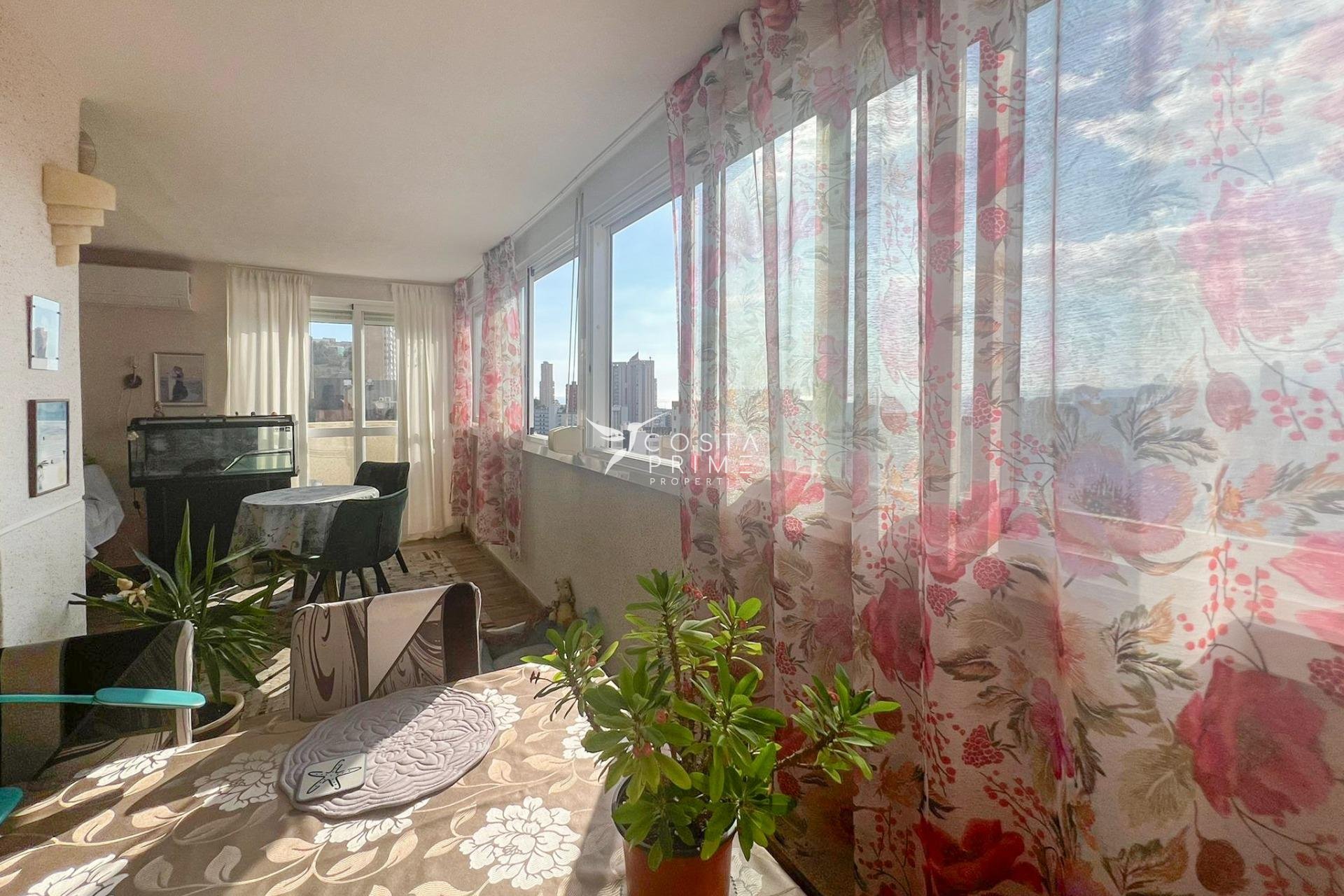 Resale - Apartment / Flat - Benidorm