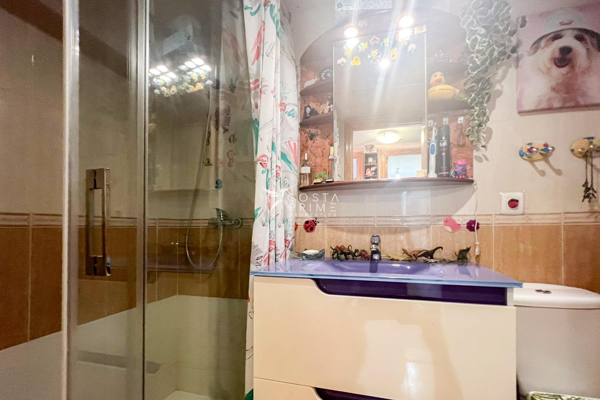 Resale - Apartment / Flat - Benidorm