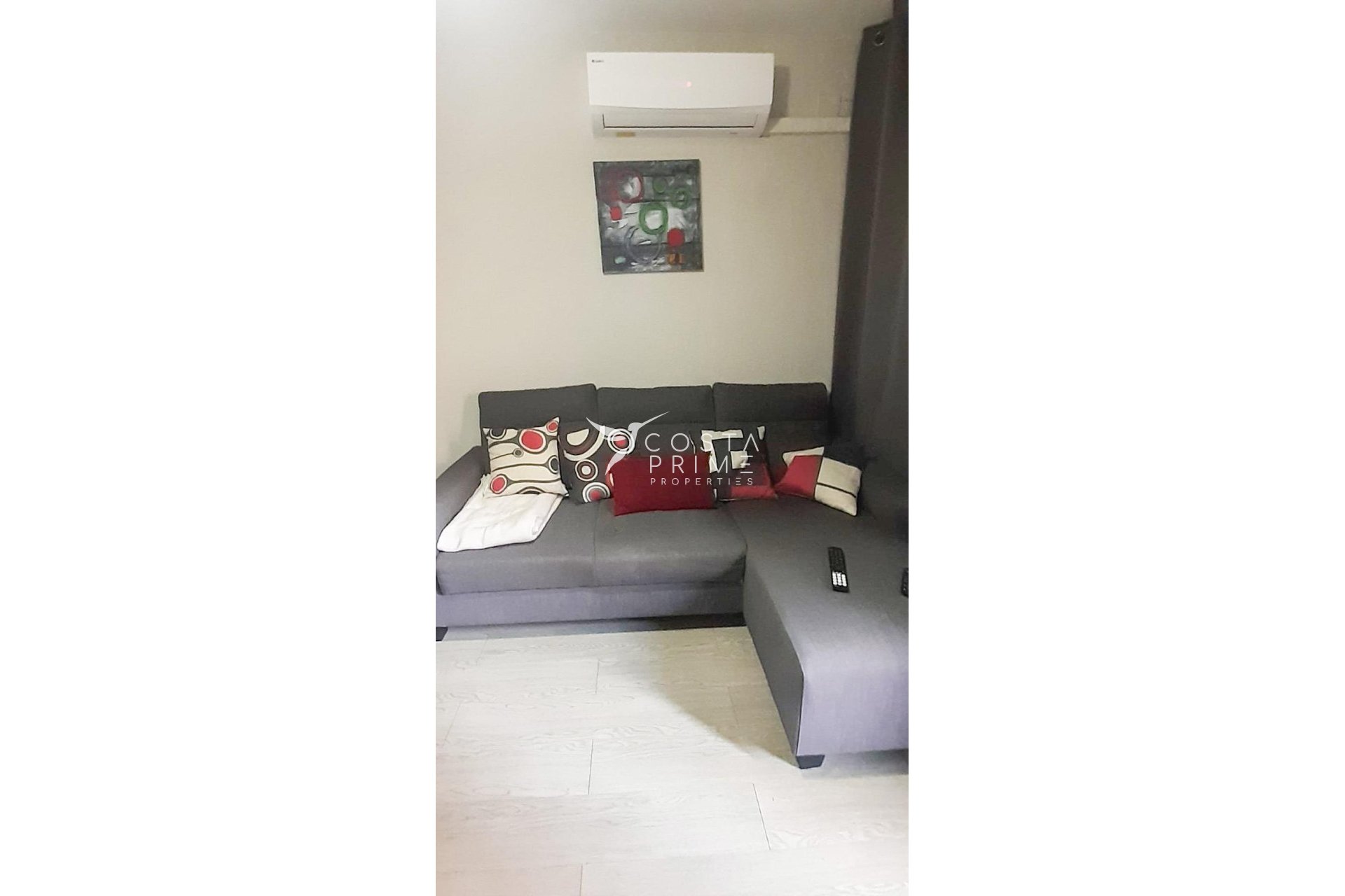 Resale - Apartment / Flat - Benidorm