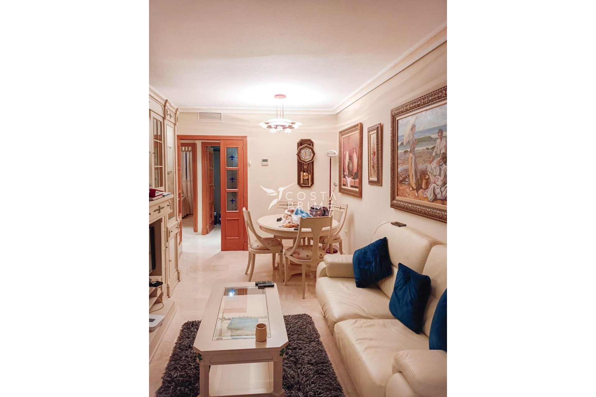 Resale - Apartment / Flat - Benidorm