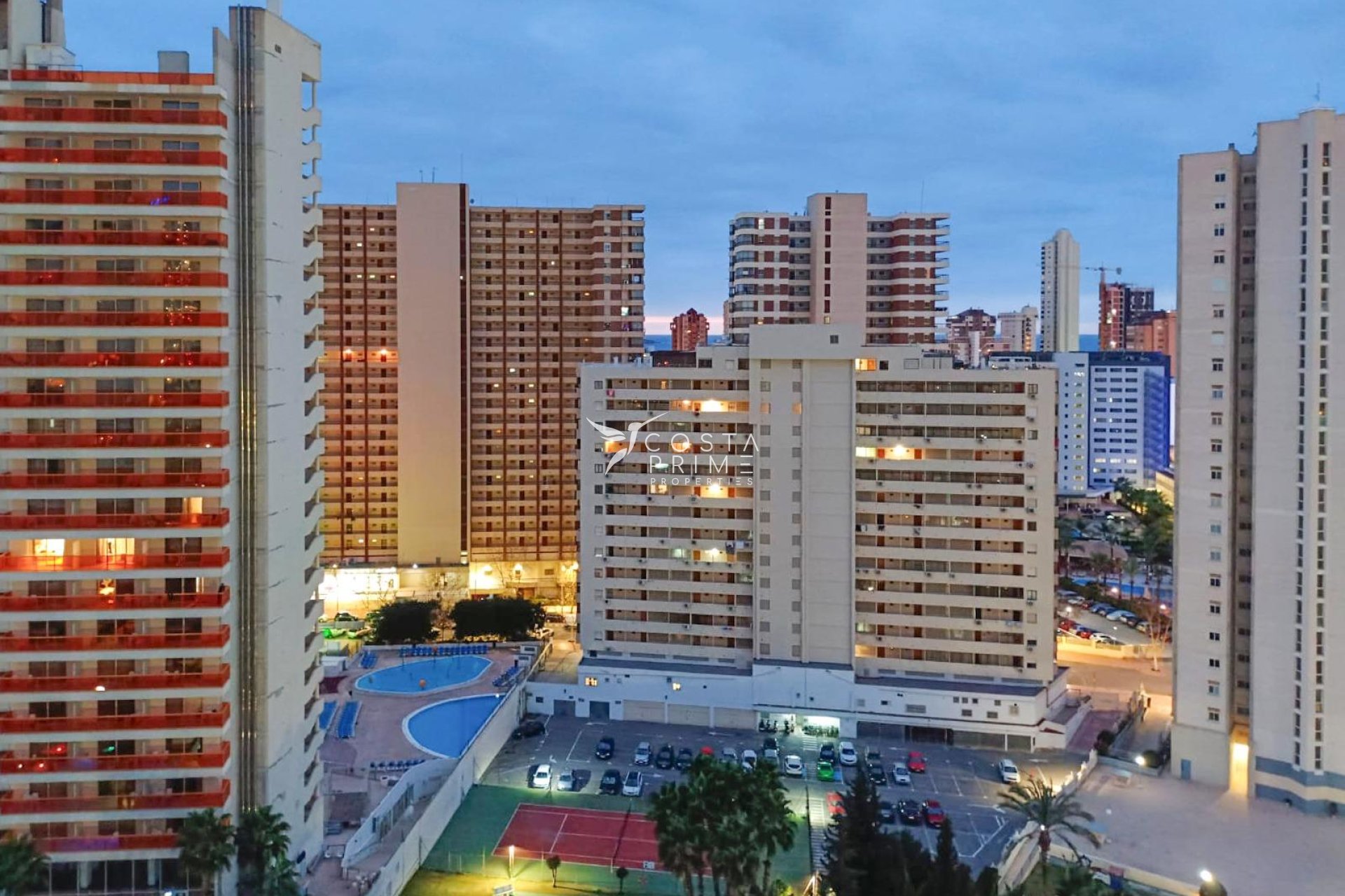 Resale - Apartment / Flat - Benidorm