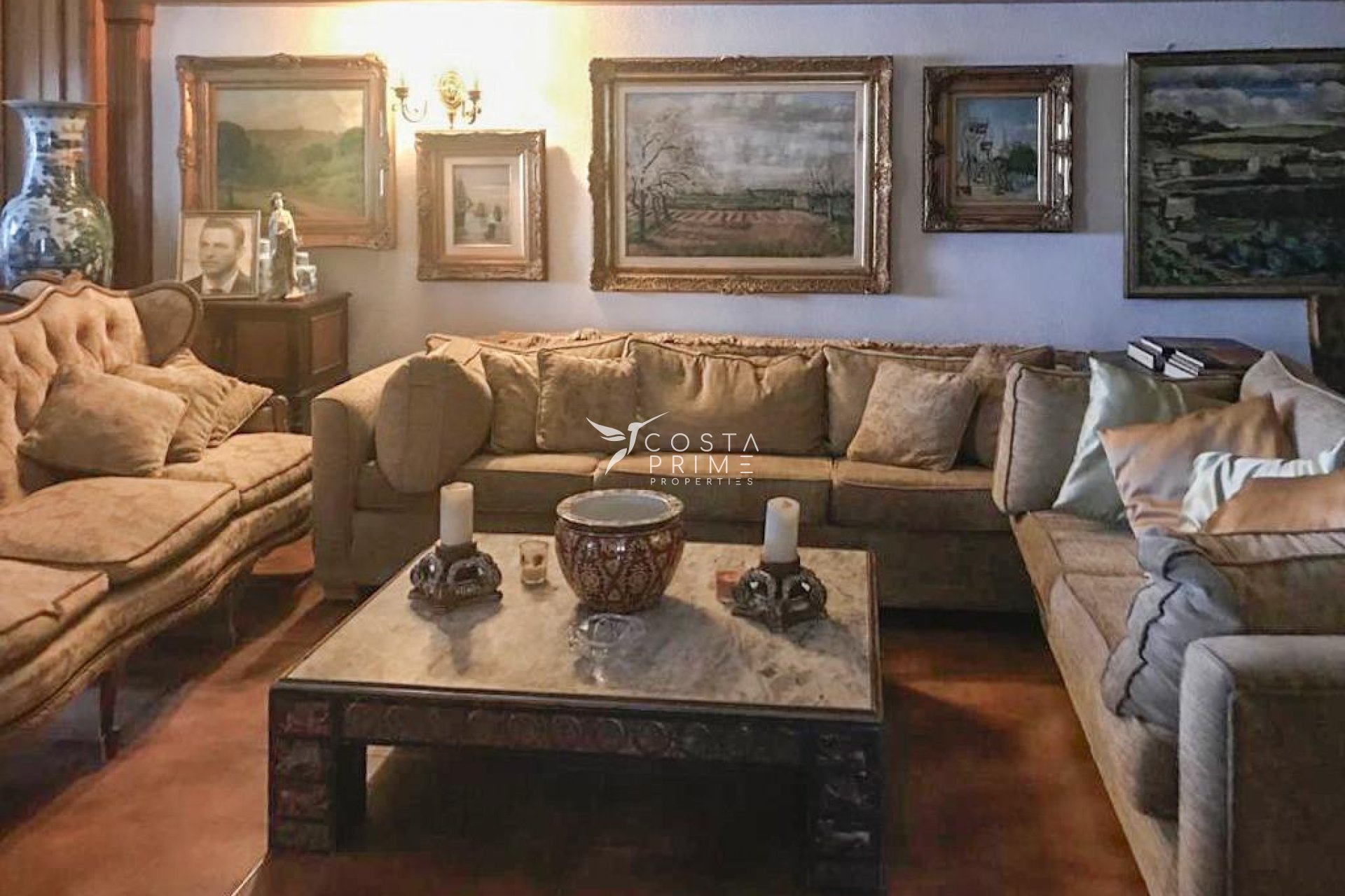 Resale - Apartment / Flat - Benidorm