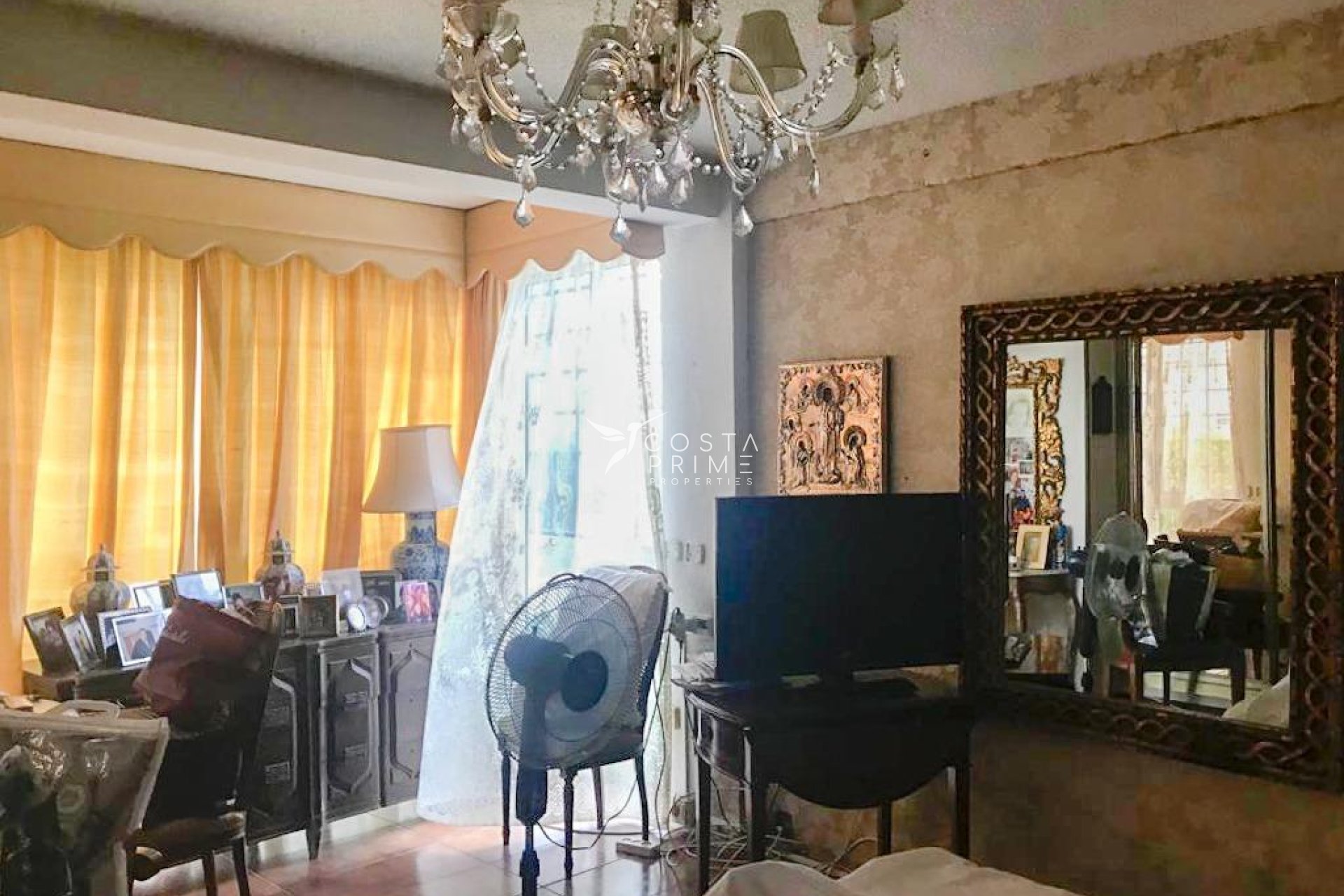 Resale - Apartment / Flat - Benidorm