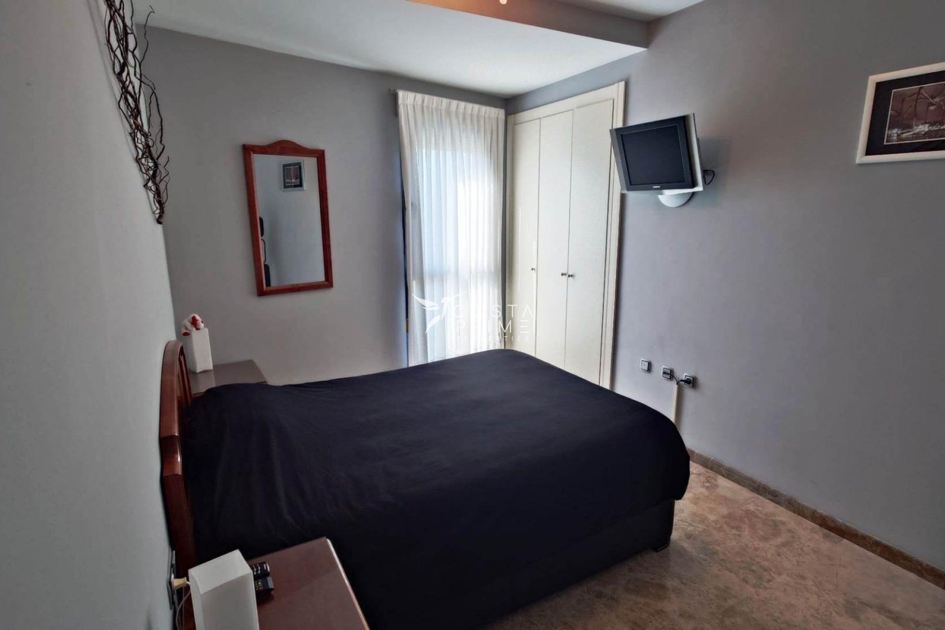Resale - Apartment / Flat - Benidorm