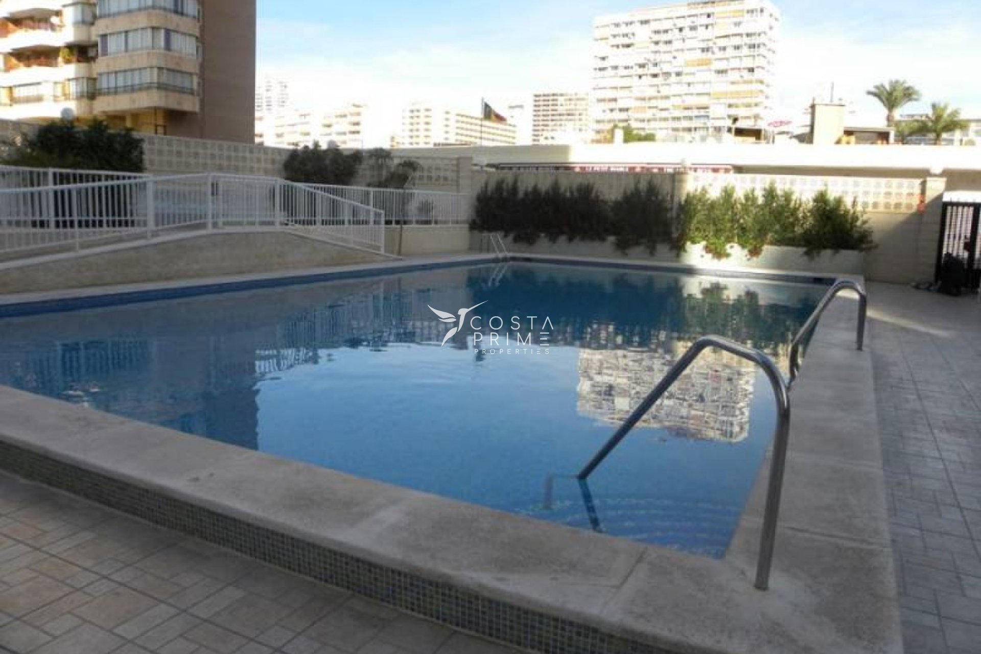 Resale - Apartment / Flat - Benidorm