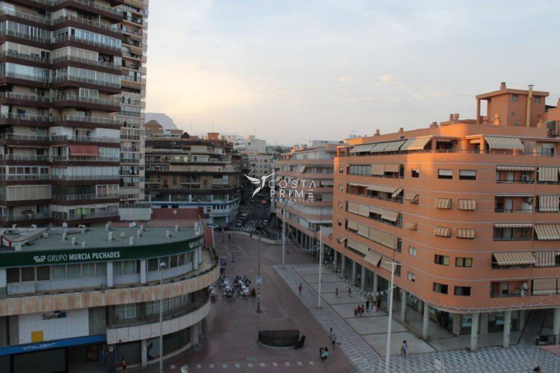 Resale - Apartment / Flat - Benidorm