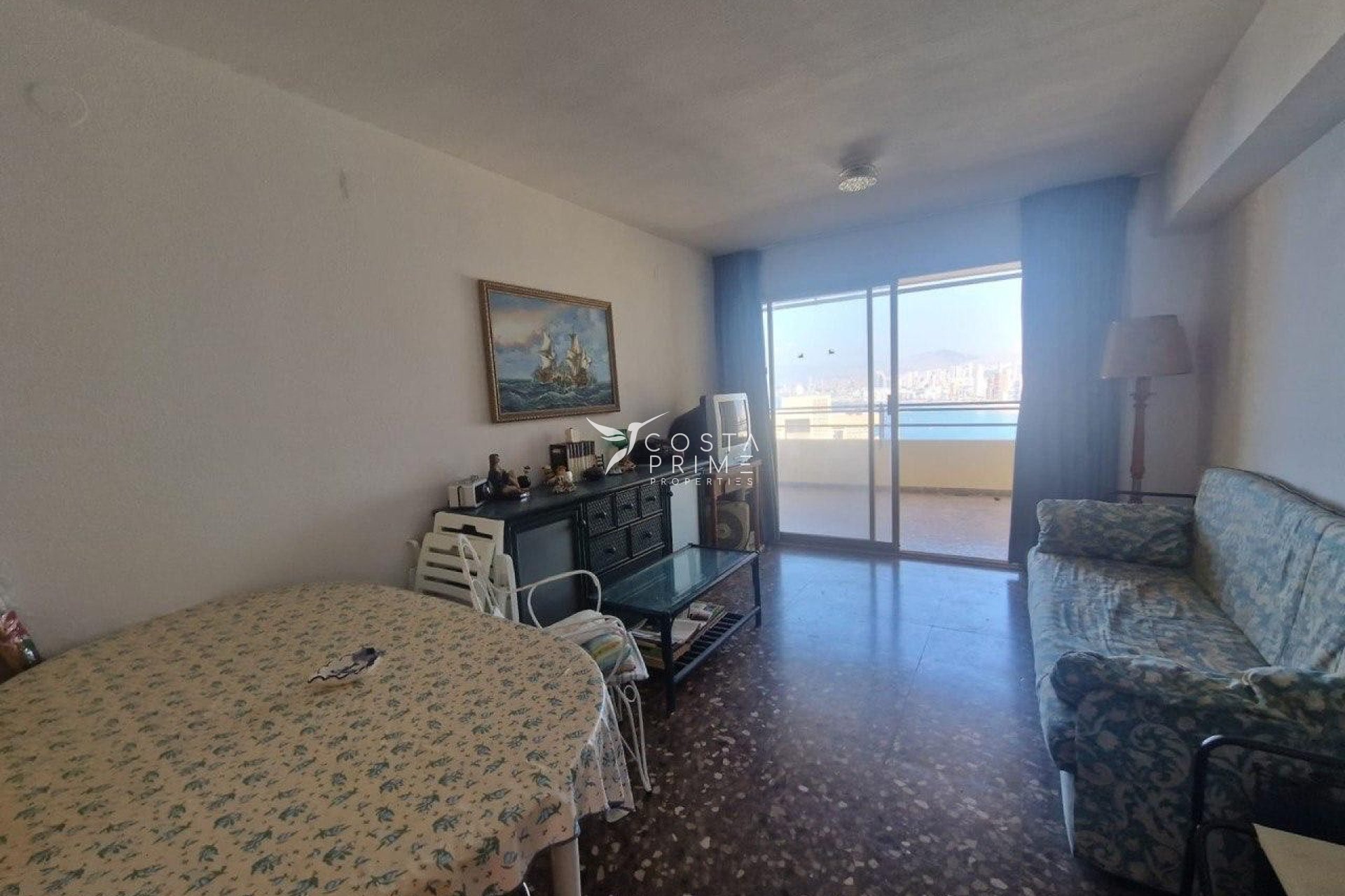 Resale - Apartment / Flat - Benidorm