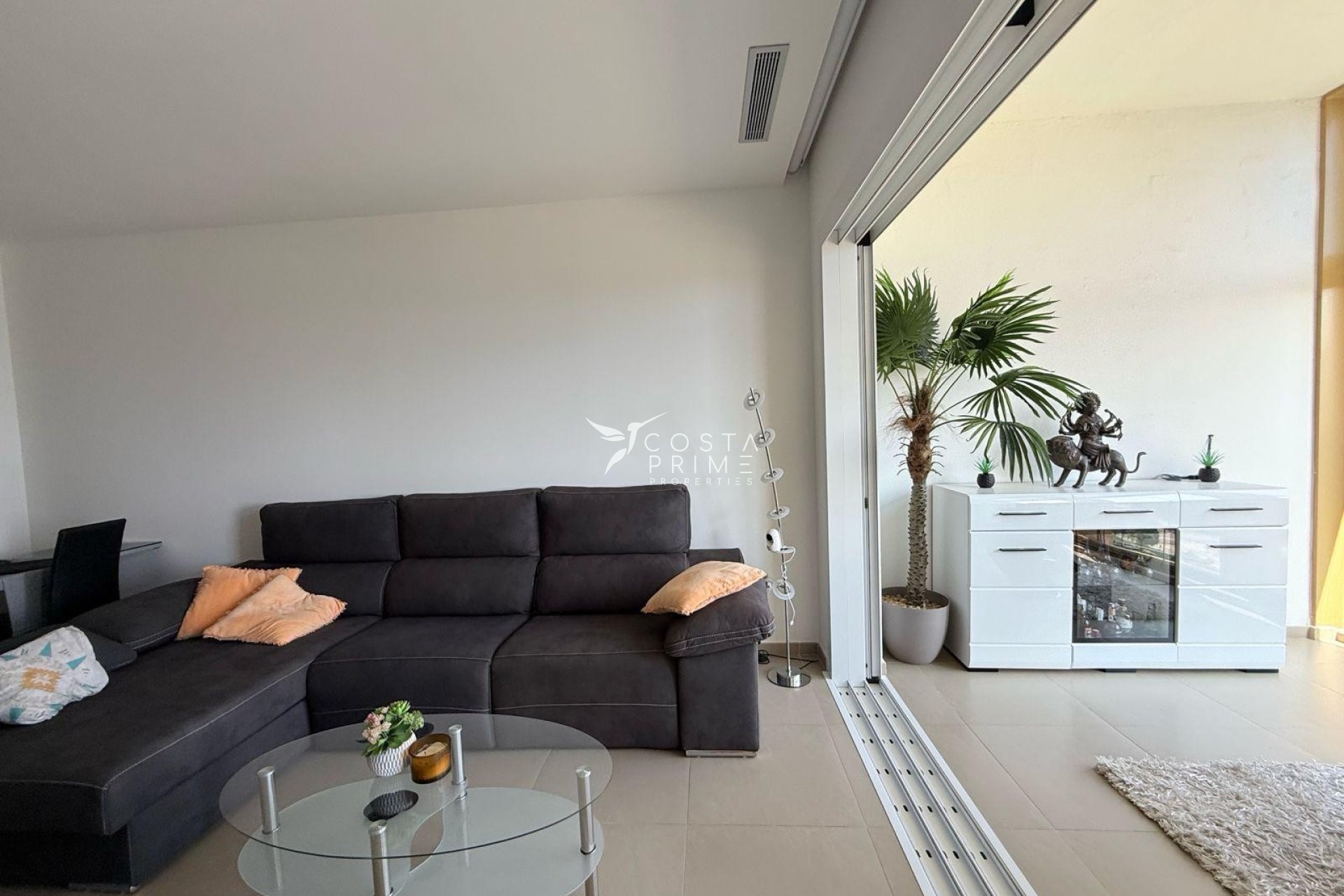 Resale - Apartment / Flat - Benidorm