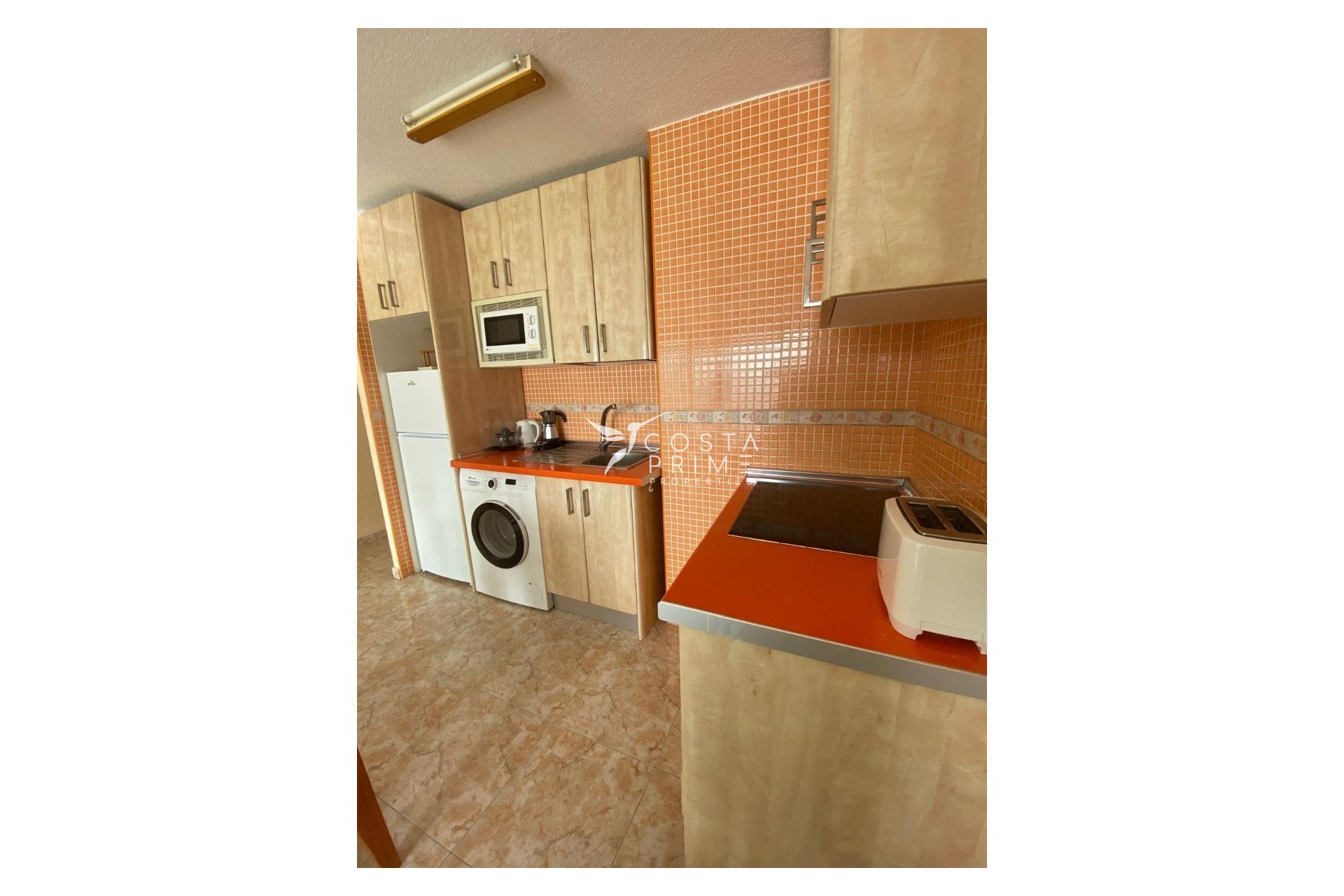 Resale - Apartment / Flat - Benidorm