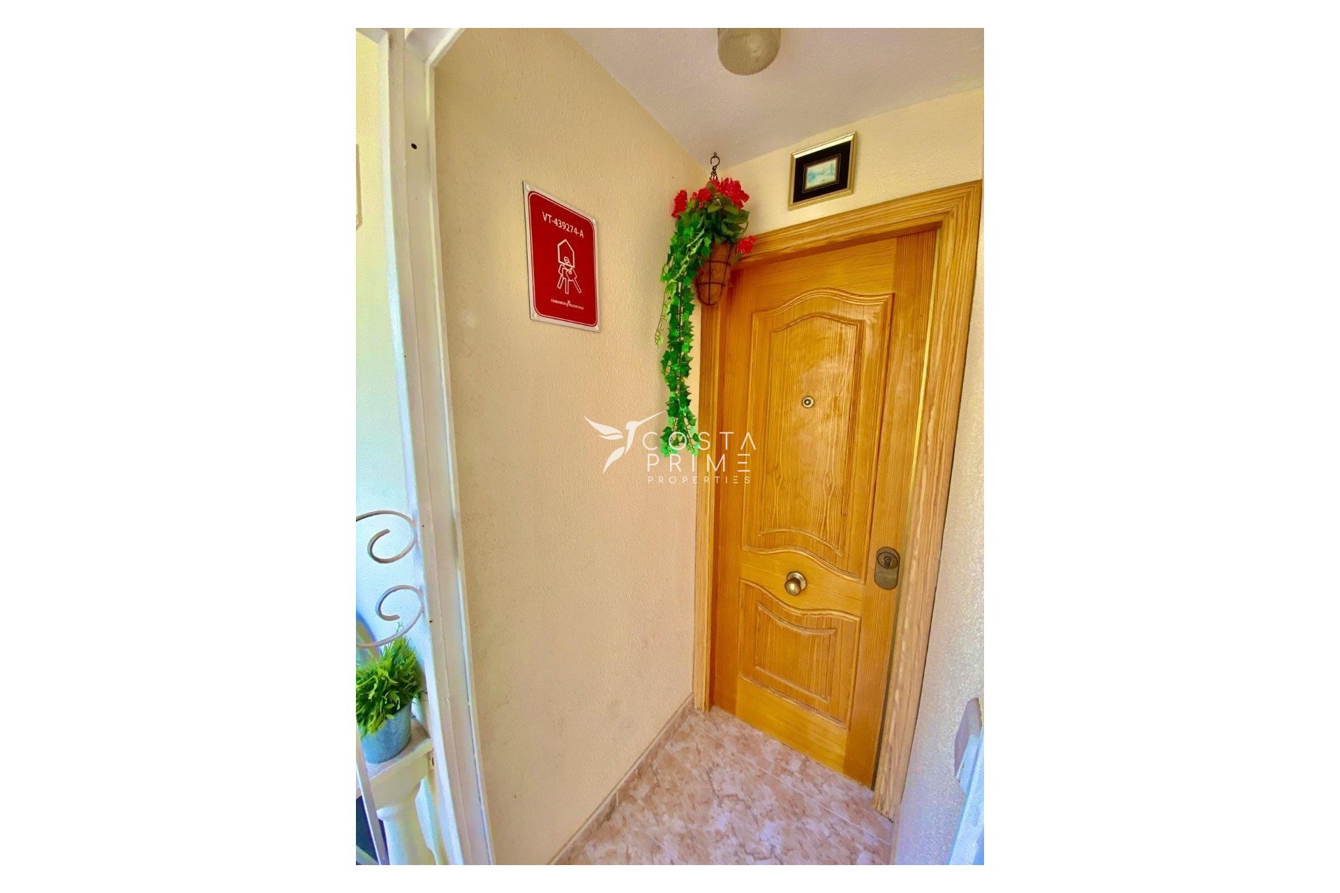 Resale - Apartment / Flat - Benidorm