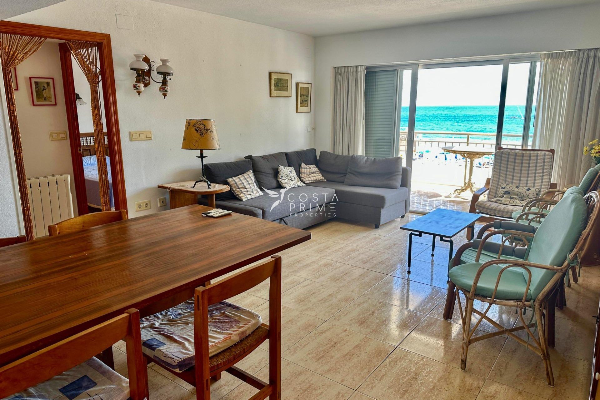 Resale - Apartment / Flat - Benidorm