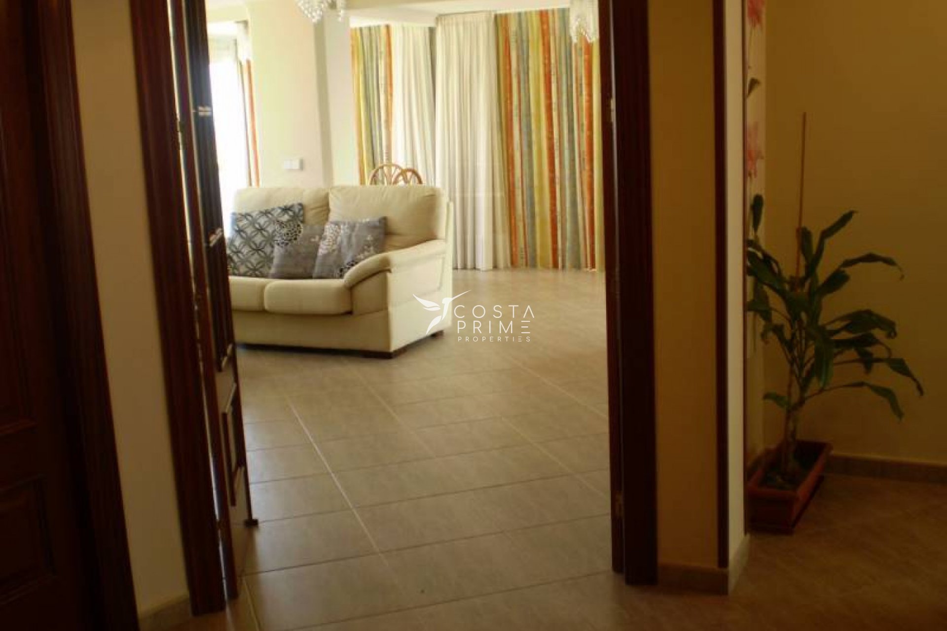 Resale - Apartment / Flat - Benidorm